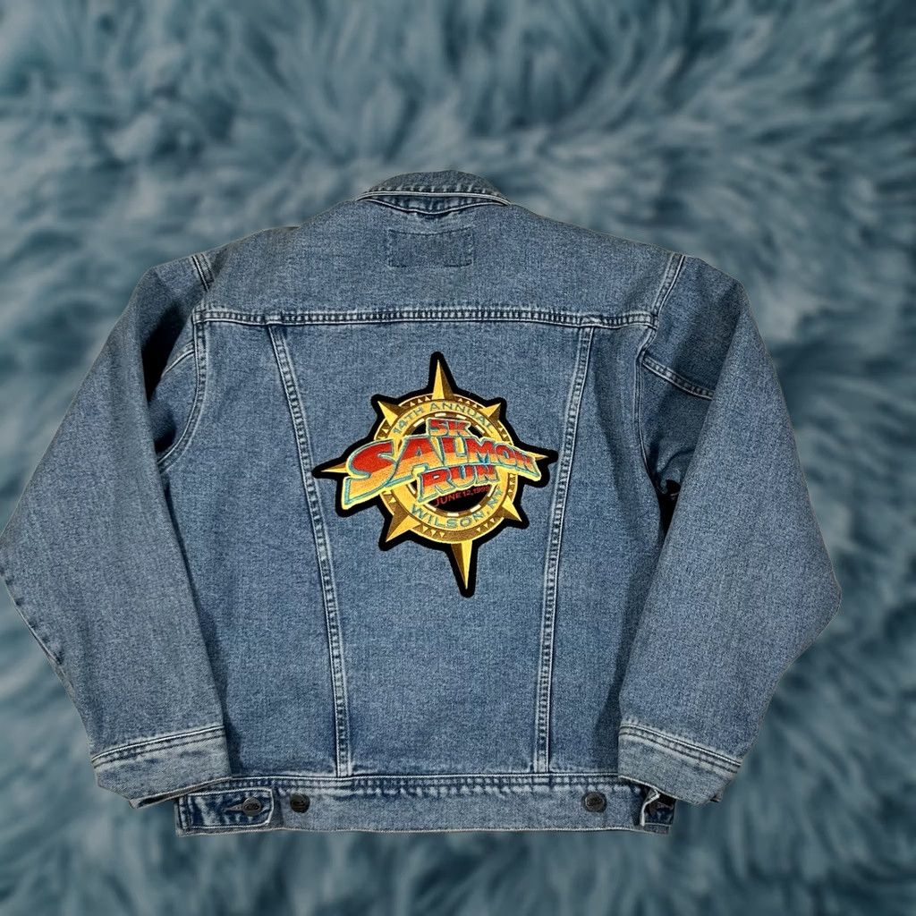 Vintage VINTAGE 1999 Cyrk Clothing Denim Jean Jacket Trucker Size S Blue Men Cav? Size US 29 - 1 Thumbnail