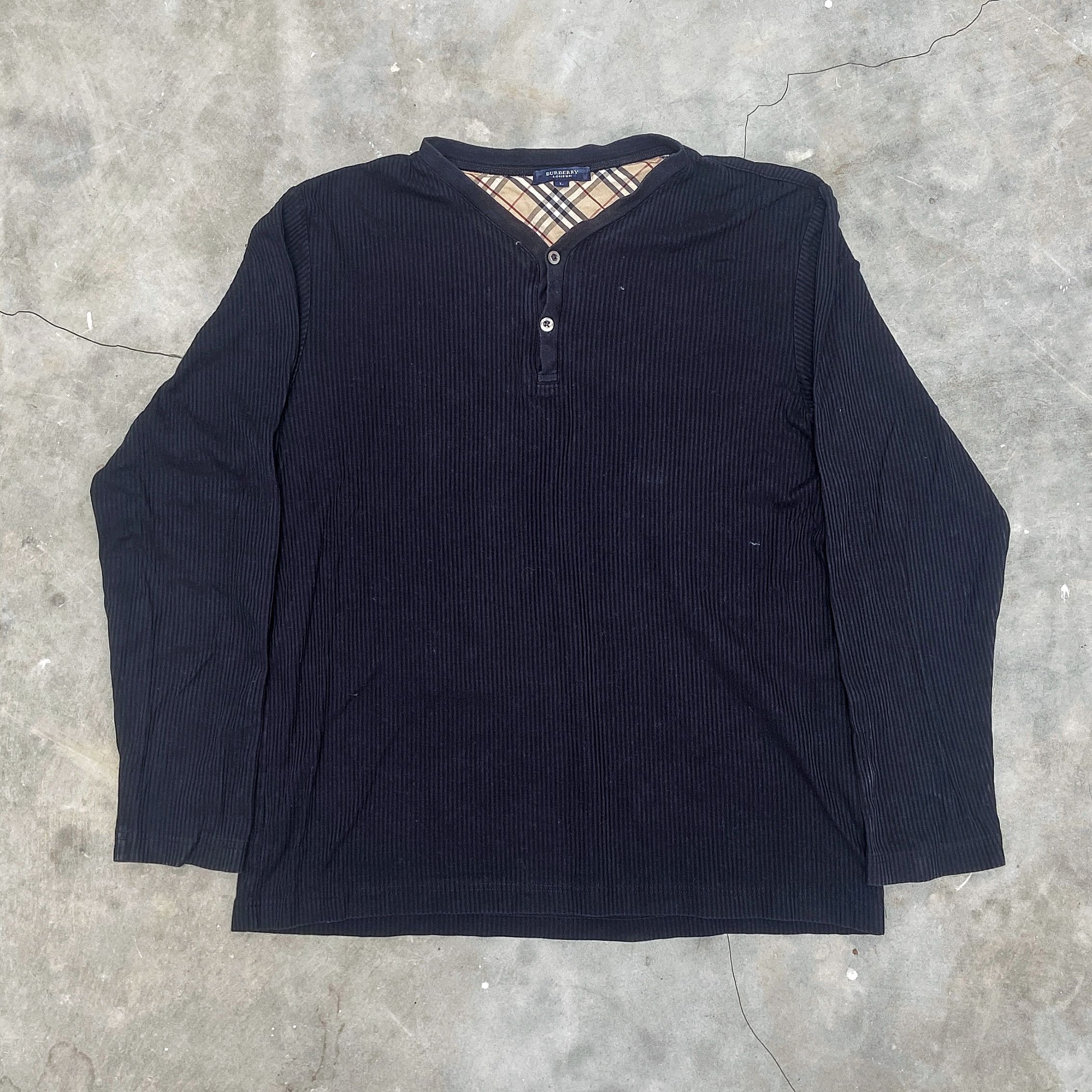 Burberry Burberry London Black Corduroy Long Sleeve Tees T Shirt Size US XL / EU 56 / 4 - 1 Thumbnail