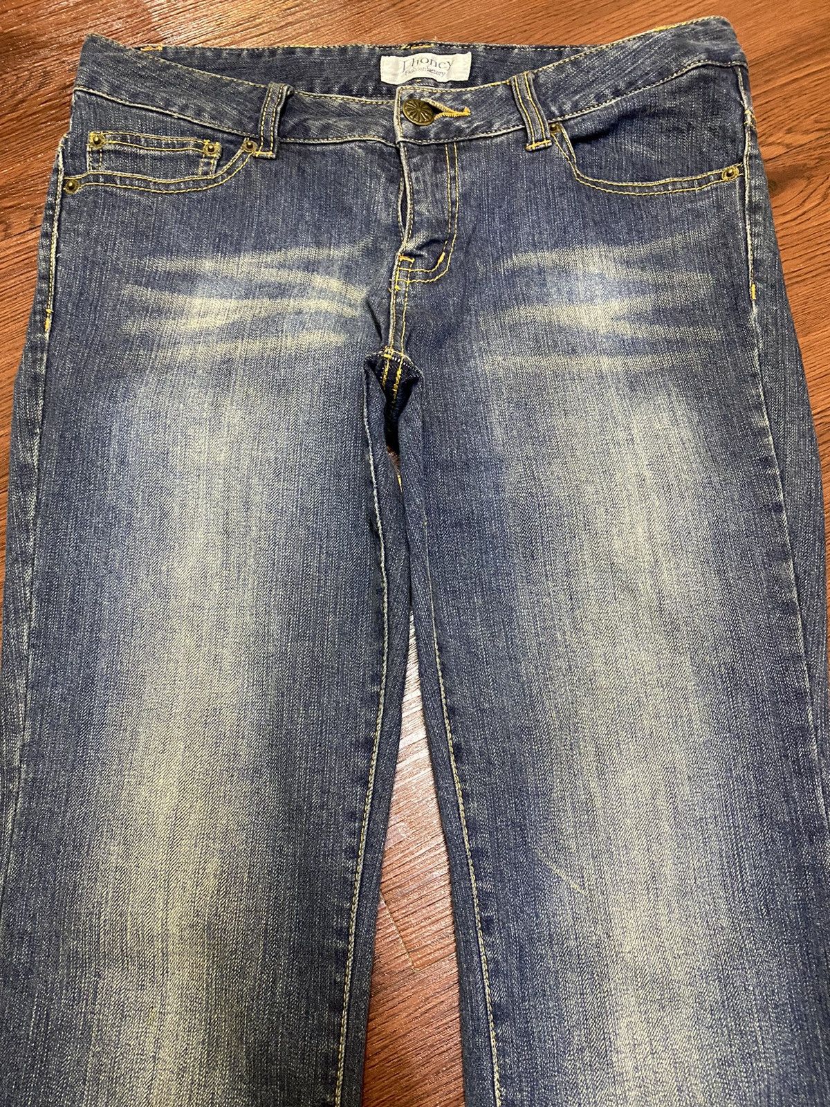 Japanese Brand Vintage Japanese Blue Wash Distressed Denim Flare Jeans Size US 31 - 3 Thumbnail