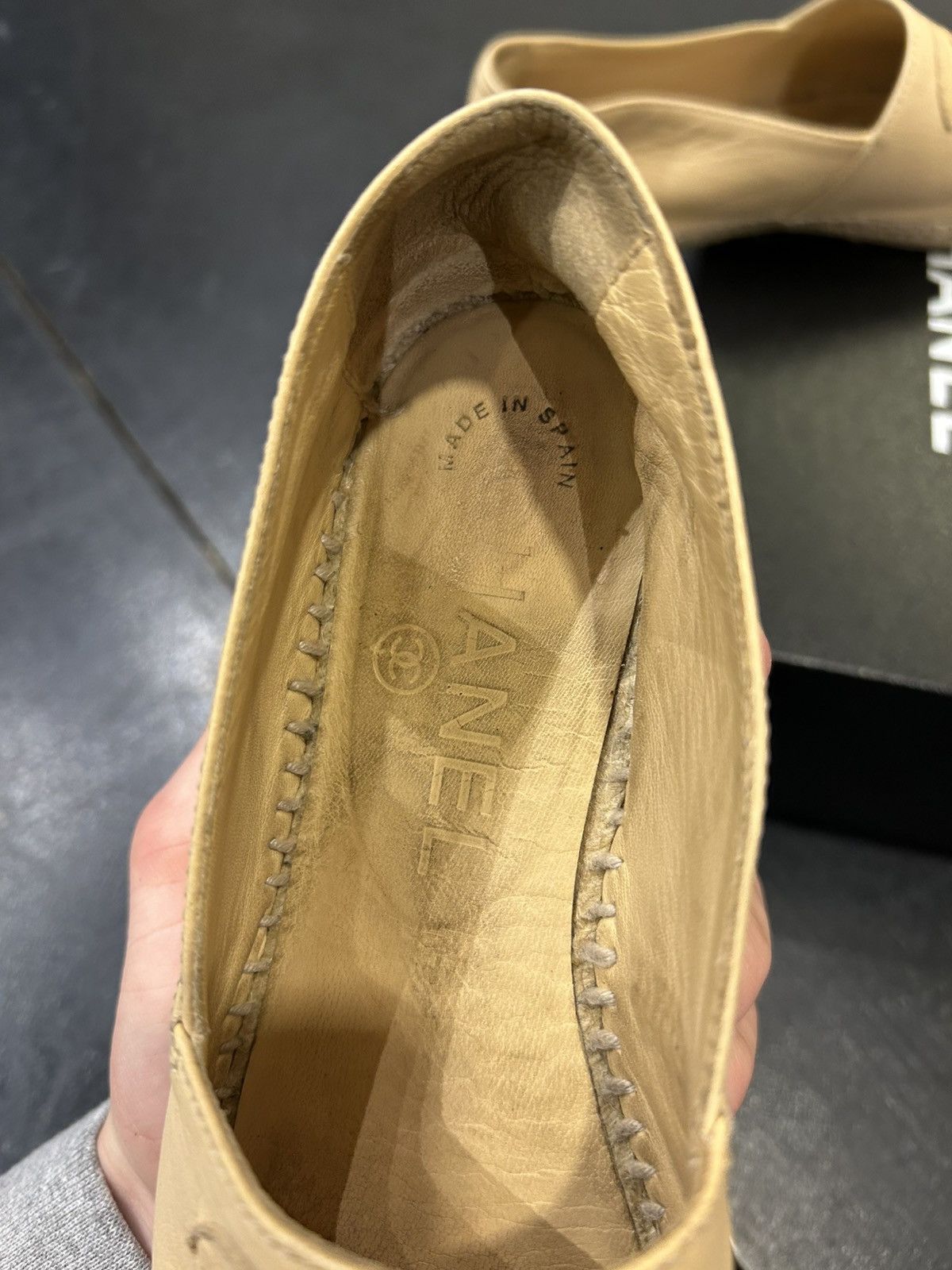 Chanel Chanel Leather Flats Size US 5 / IT 35 - 6 Thumbnail