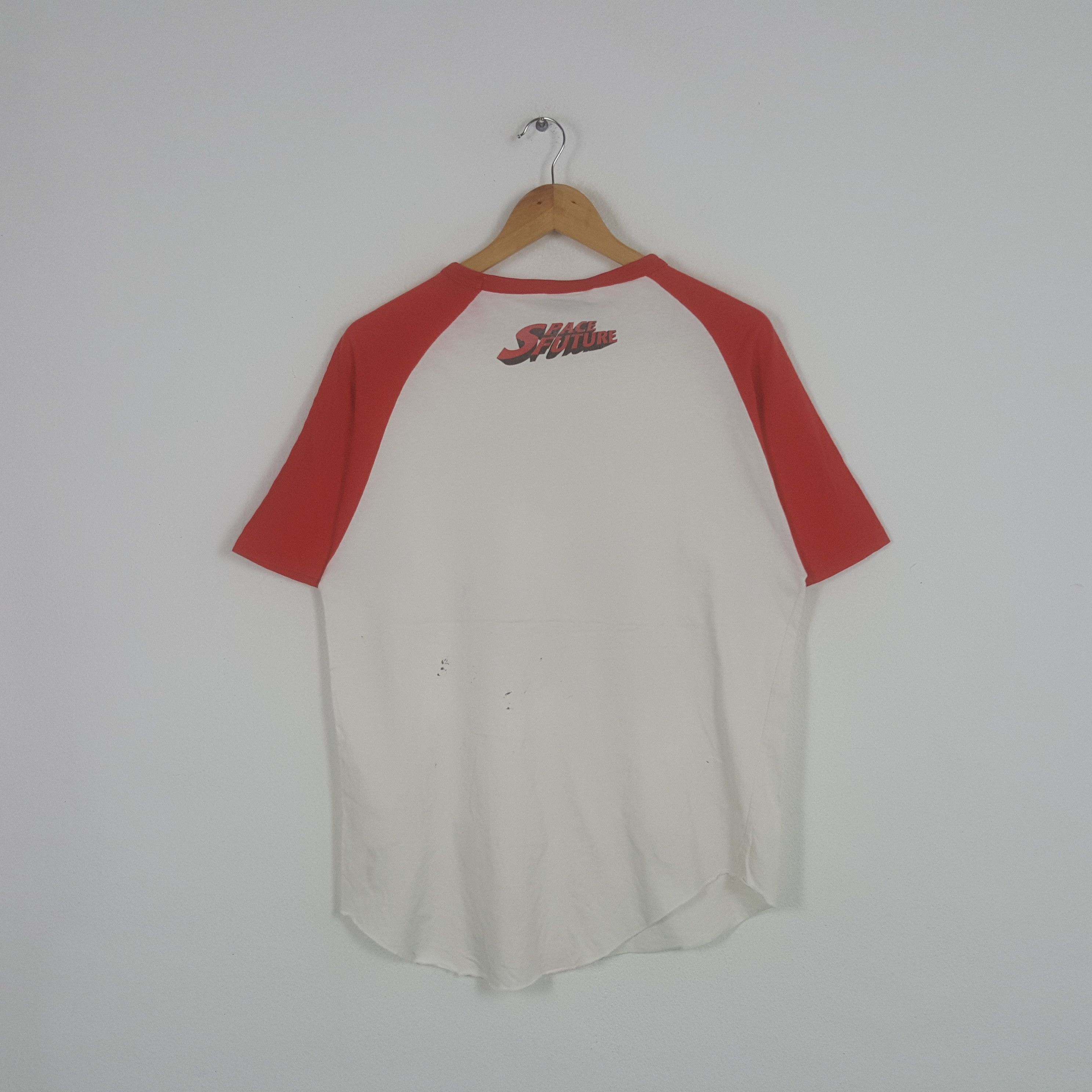 Vintage Vintage Space Future American Comics Superhero Tshirt Size US M / EU 48-50 / 2 - 3 Thumbnail