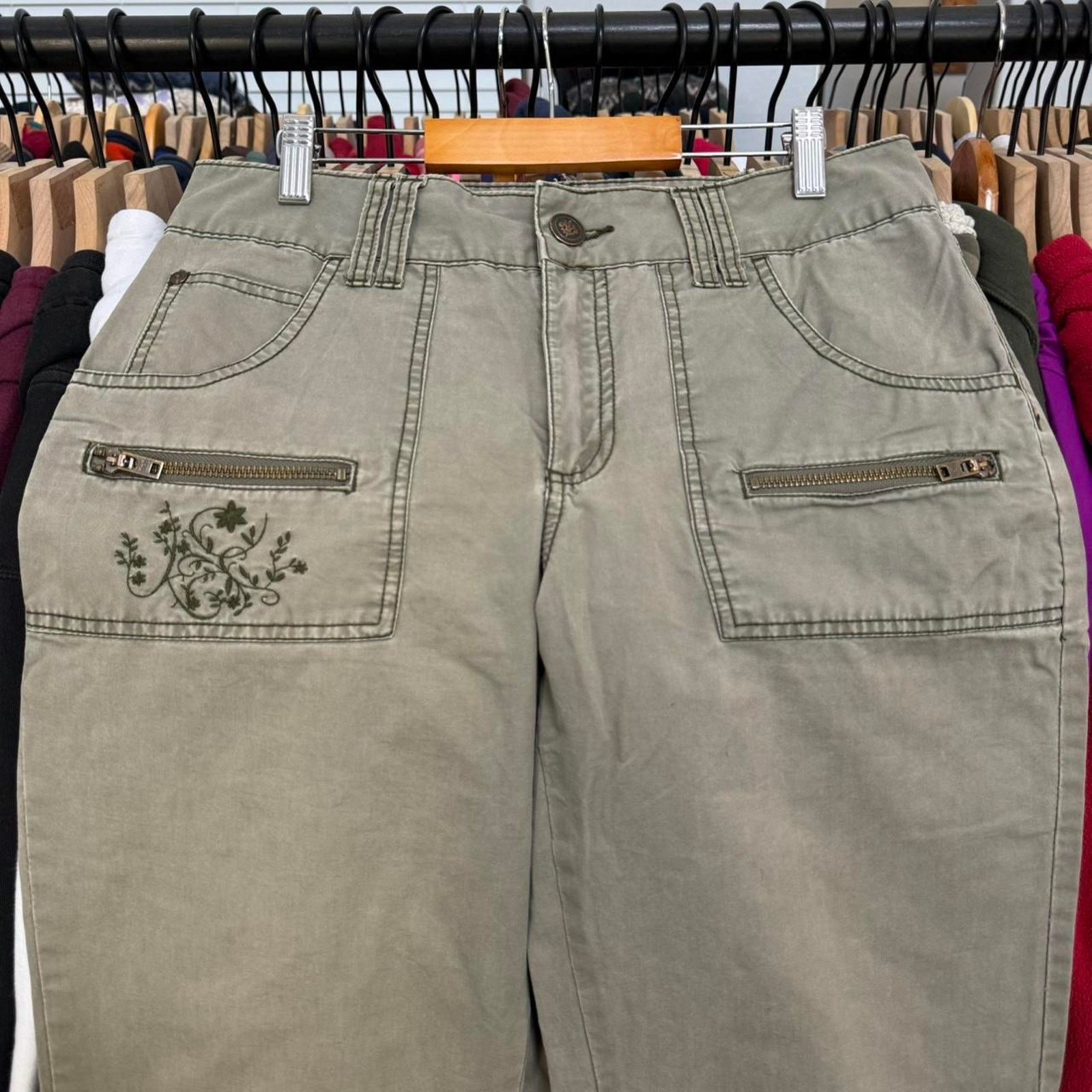 Faded Glory Vintage Y2K Faded Glory Women’s Low Rise Pants Floral Size 32" / US 10 / IT 46 - 2 Thumbnail