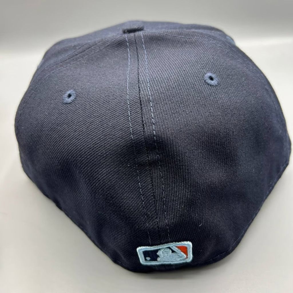 New Era Houston Astros Hat Men 7 5/8 Cloud 59Fifty New Era Fitted Size ONE SIZE - 7 Thumbnail