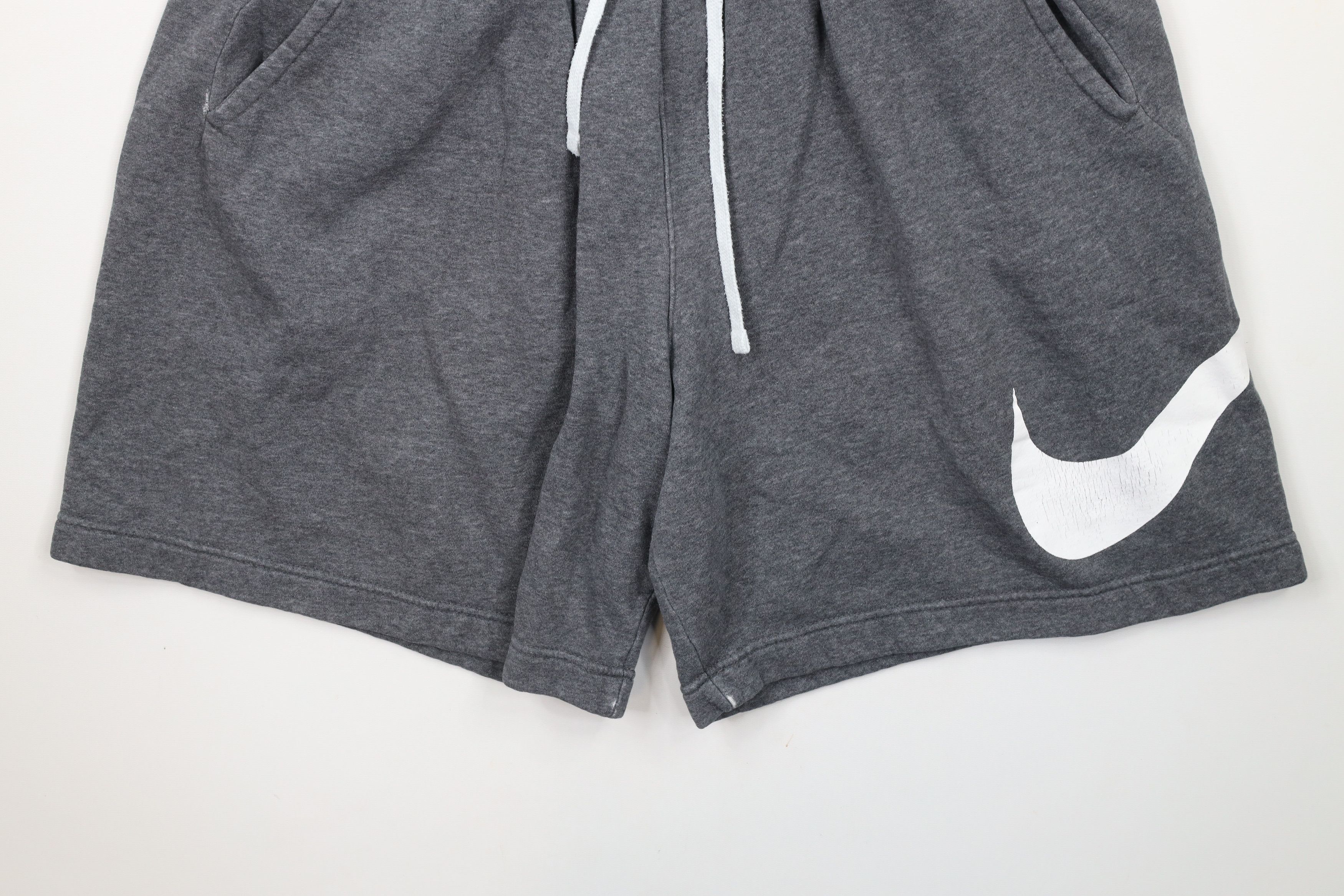 Nike × Vintage Vintage Nike Big Swoosh Logo Above Knee Sweatpants Shorts Size US 34 / EU 50 - 4 Thumbnail