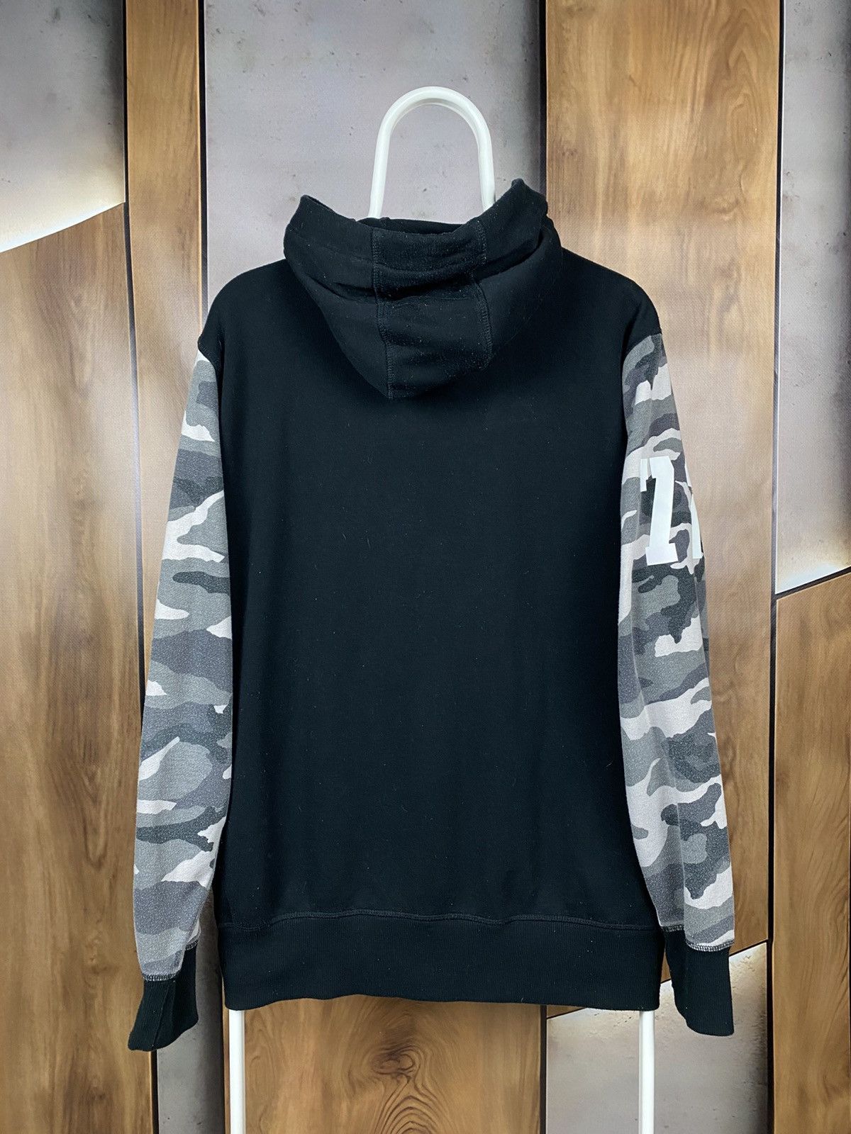 Ecko Unltd. ⚔️Vintage Hoodie Zip Up Ecko Unltd. 72 Camo VTG Tee⚔️ Size US L / EU 52-54 / 3 - 14 Thumbnail