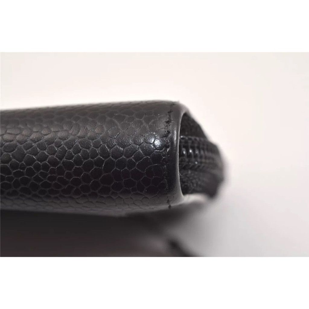 Chanel EUC Chanel CC logo caviar leather long zip around wallet Size ONE SIZE - 10 Thumbnail