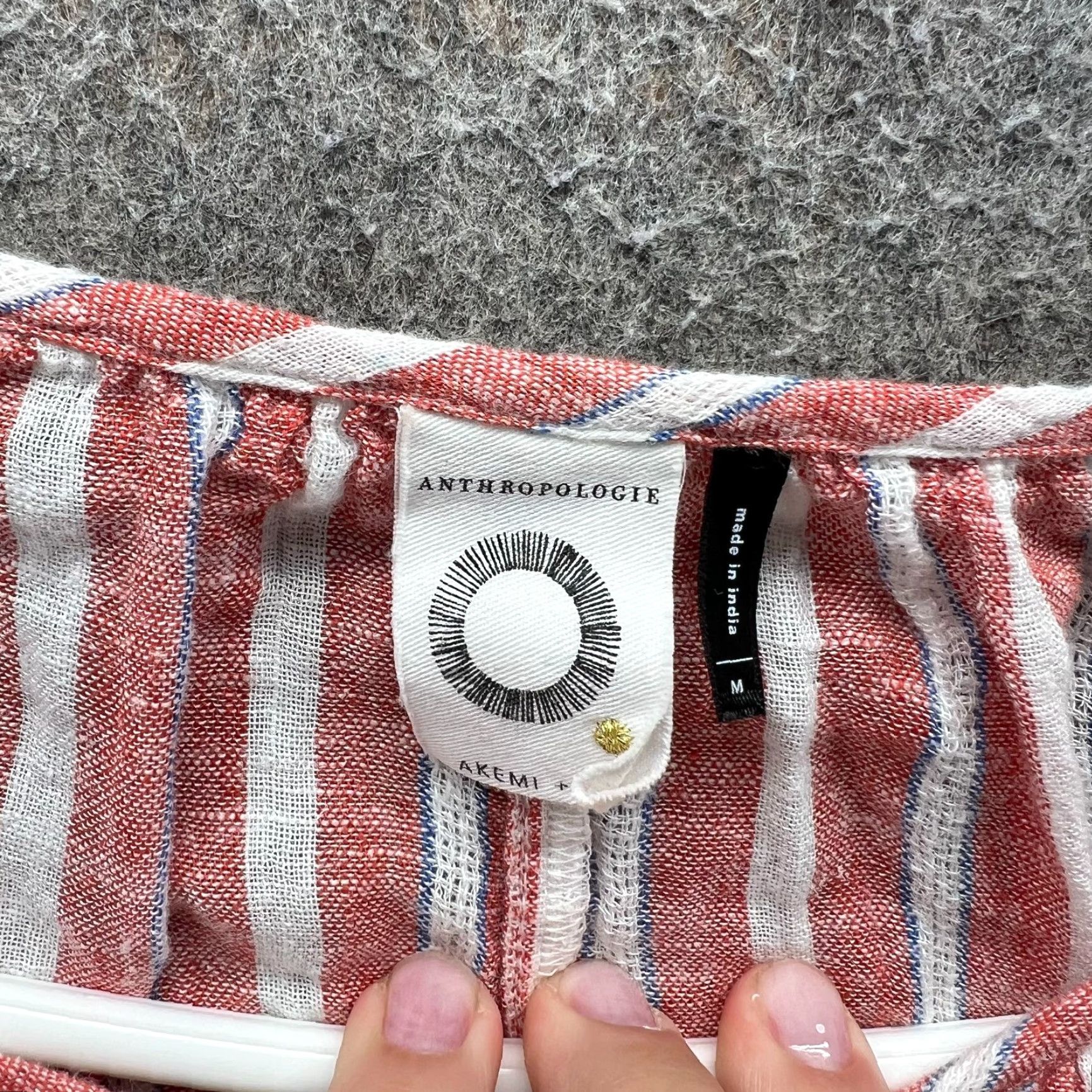 Anthropologie Anthropologie Shirt Womens Medium Red White Striped Embroidered Boho Akemi + Kin Blouse Casual Mens? Size M / US 6-8 / IT 42-44 - 4 Thumbnail