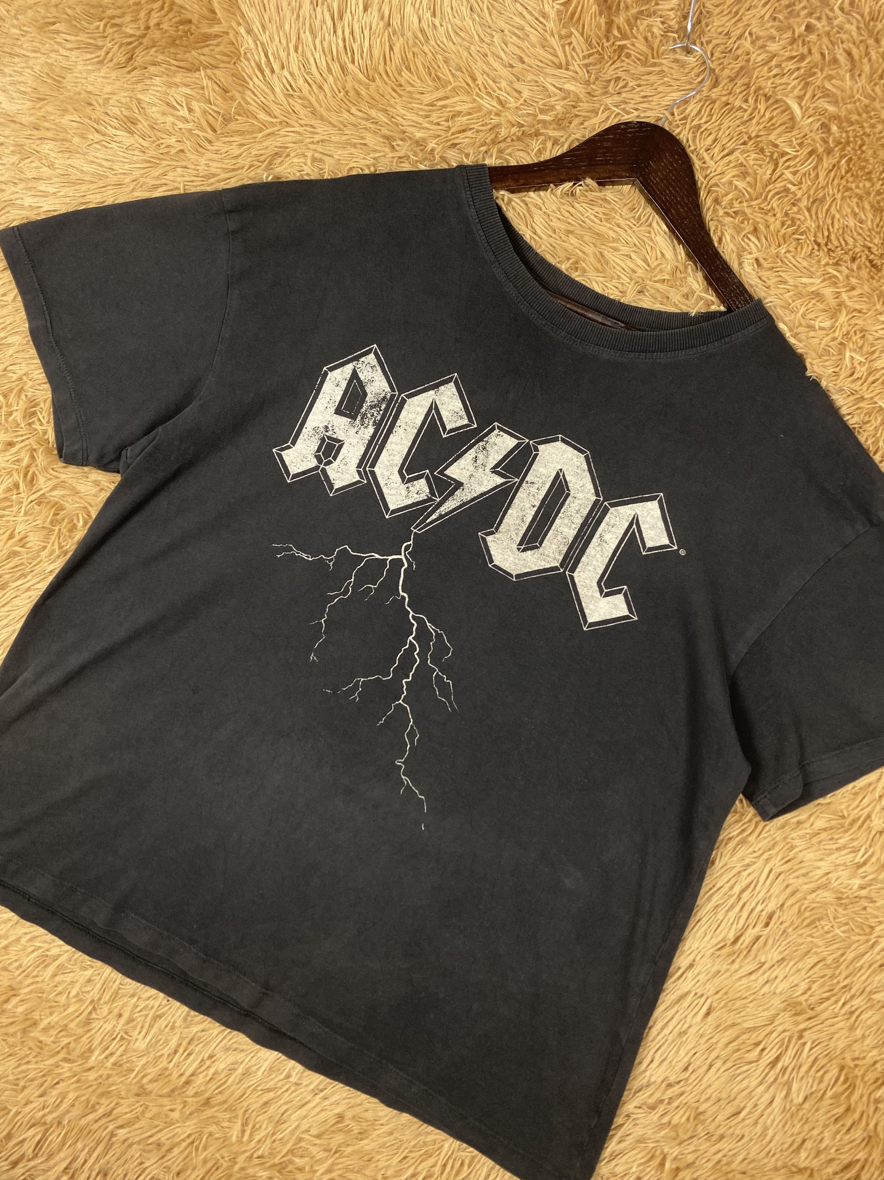 AC/DC Vintage AC DC H&M L.O.G.G Short Sleeve T-Shirts Size US L / EU 52-54 / 3 - 2 Thumbnail