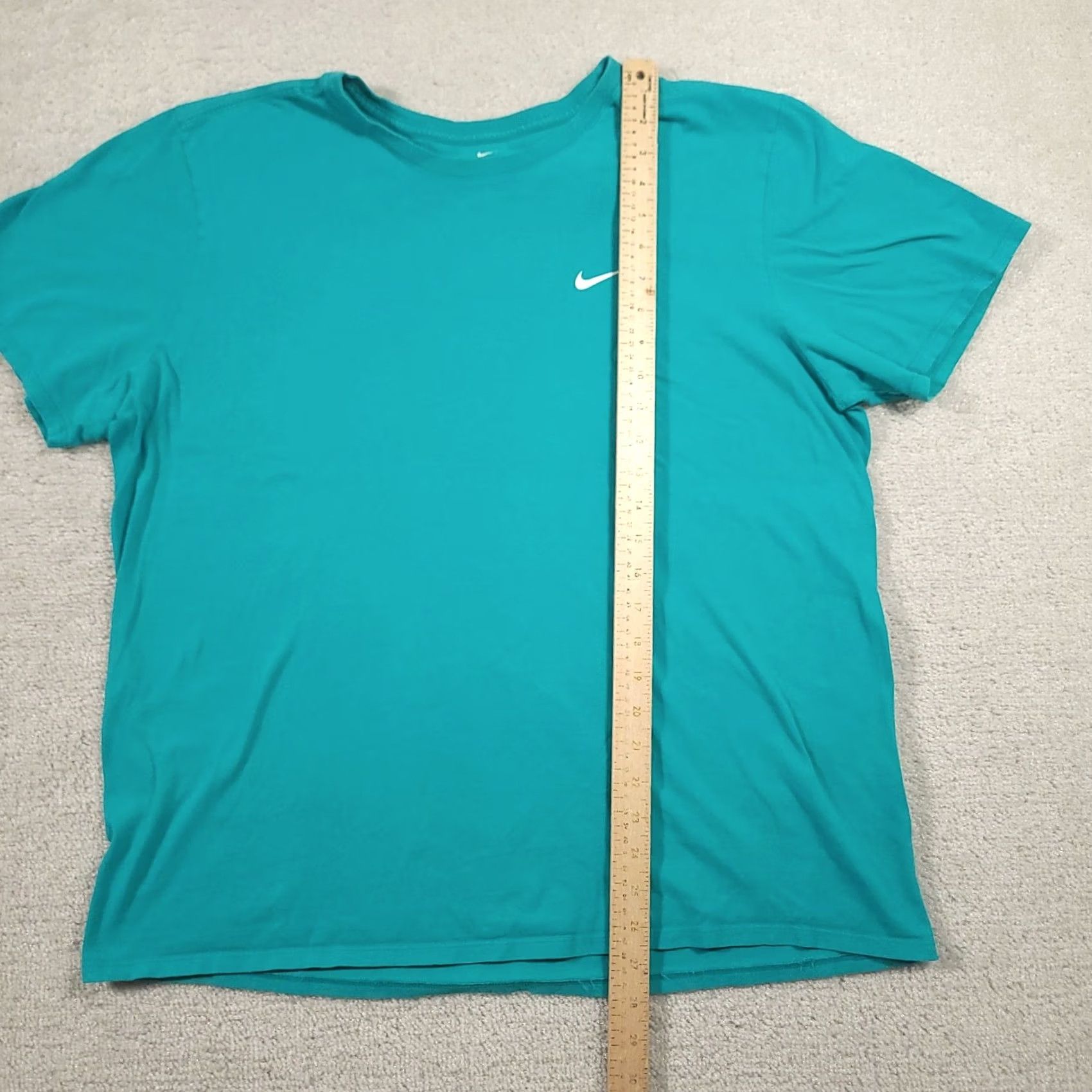 Nike Nike Shirt Mens XL Teal Swoosh Graphic The Nike Tee Athletic Crewneck Sports Shirt Mens XL Teal Swoosh Graphic The Nike Tee Athletic Crewneck Sports Size US XL / EU 56 / 4 - 5 Thumbnail