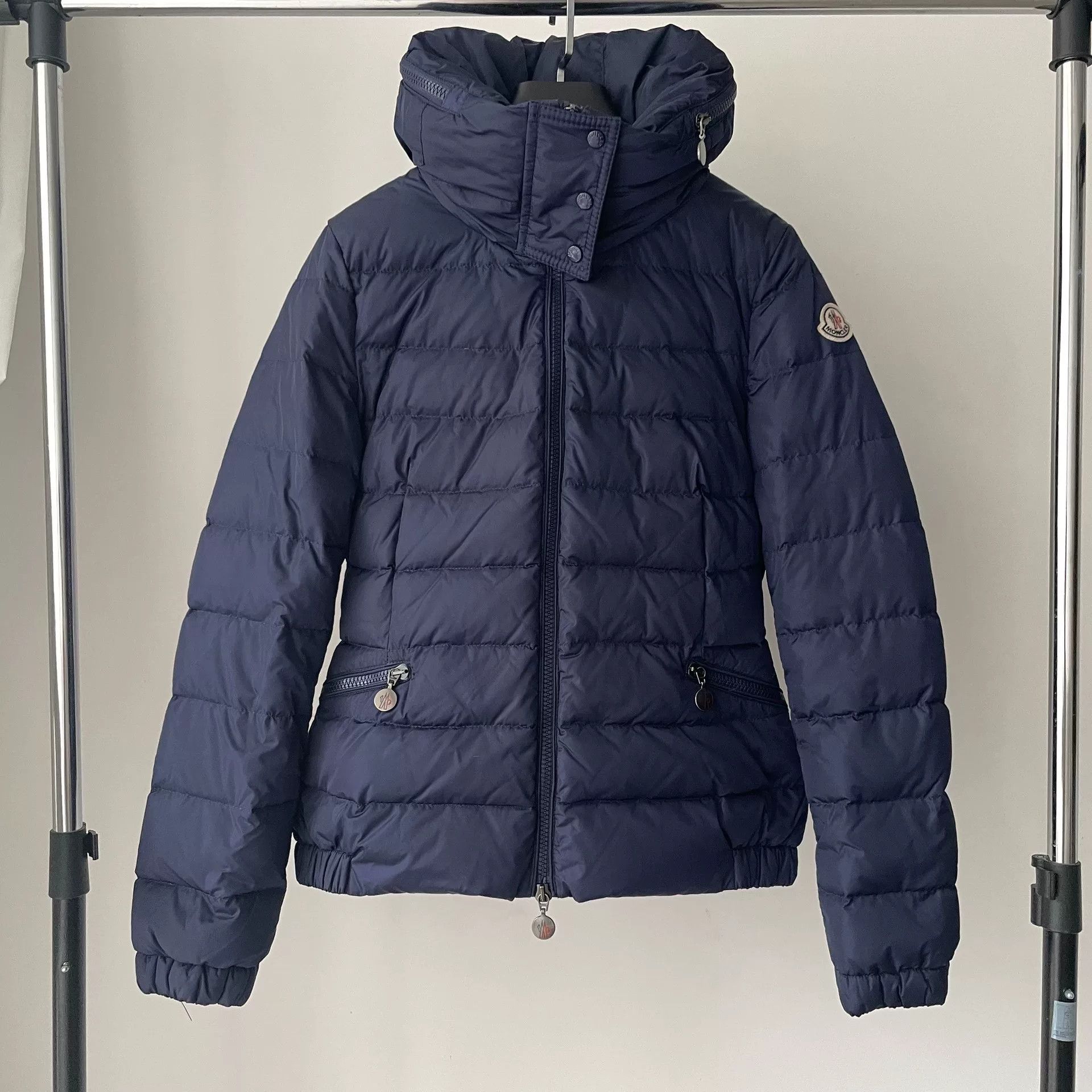 Moncler Moncler Sleeve Logo Fitted Down Jacket Size XS / US 0-2 / IT 36-38 - 1 Thumbnail
