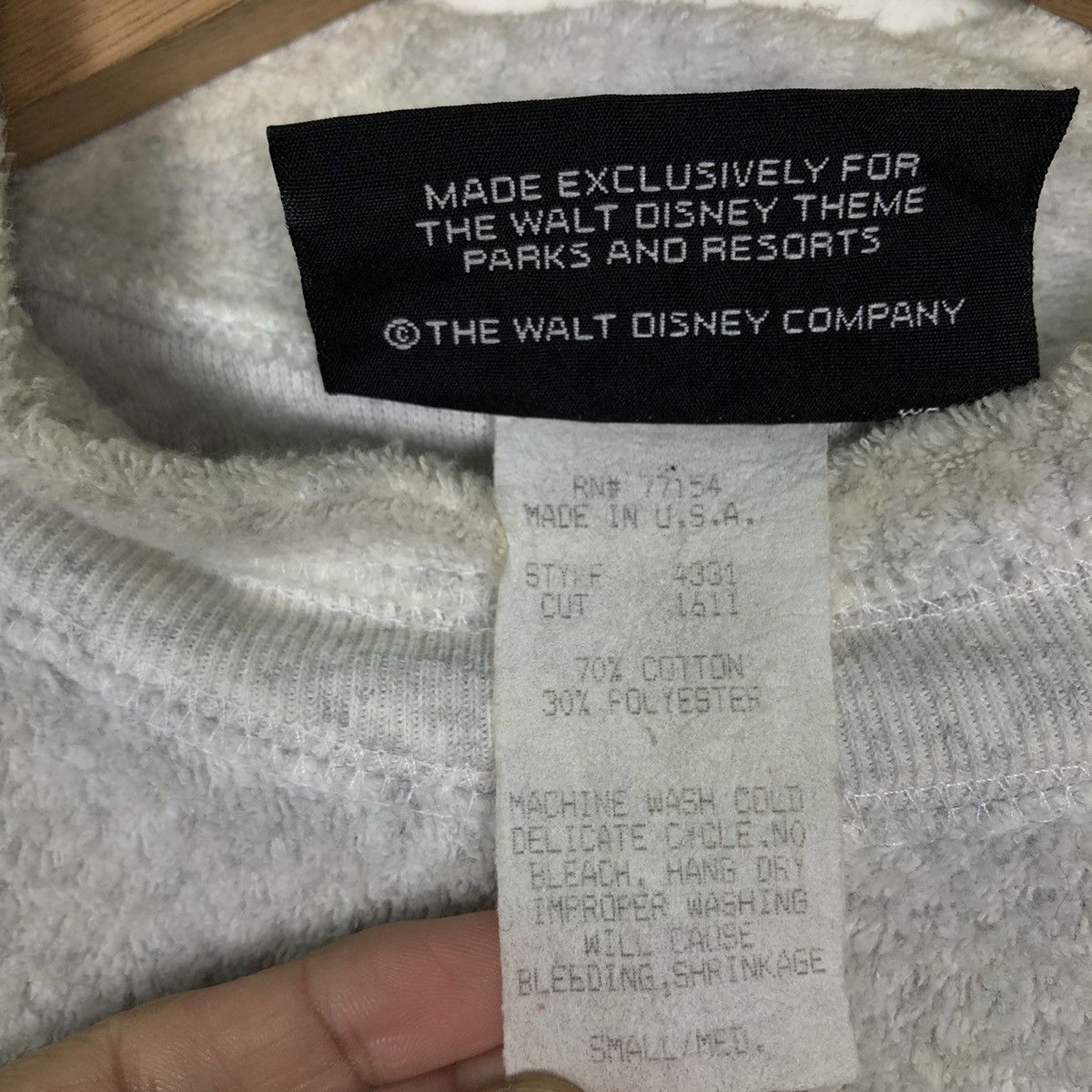 Cartoon Network 🔥90’s Vintage Crewneck Sweatshirt Disney Mickey Mouse Size US M / EU 48-50 / 2 - 12 Thumbnail
