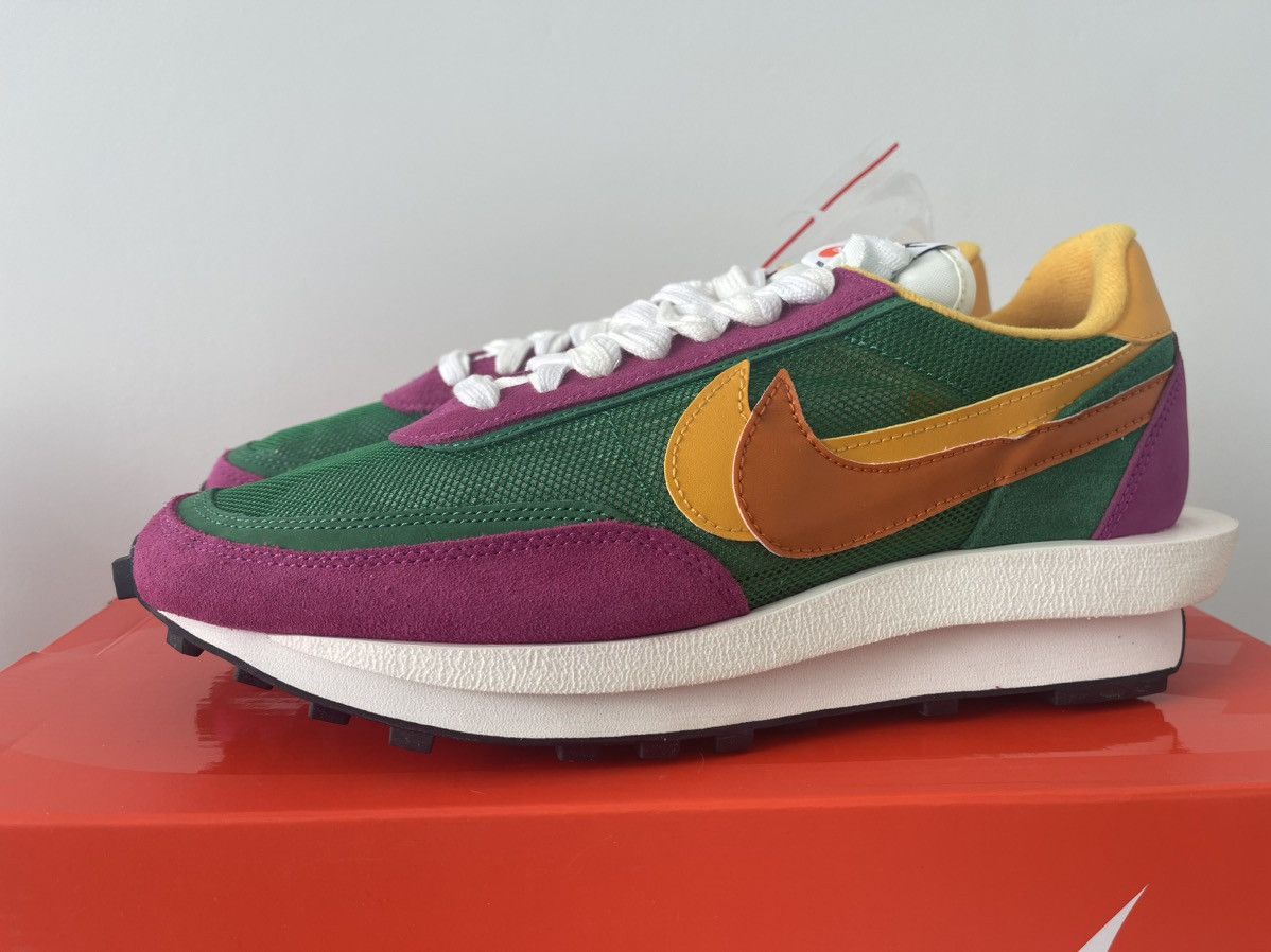 sacai x nike ldwaffle pine green stores