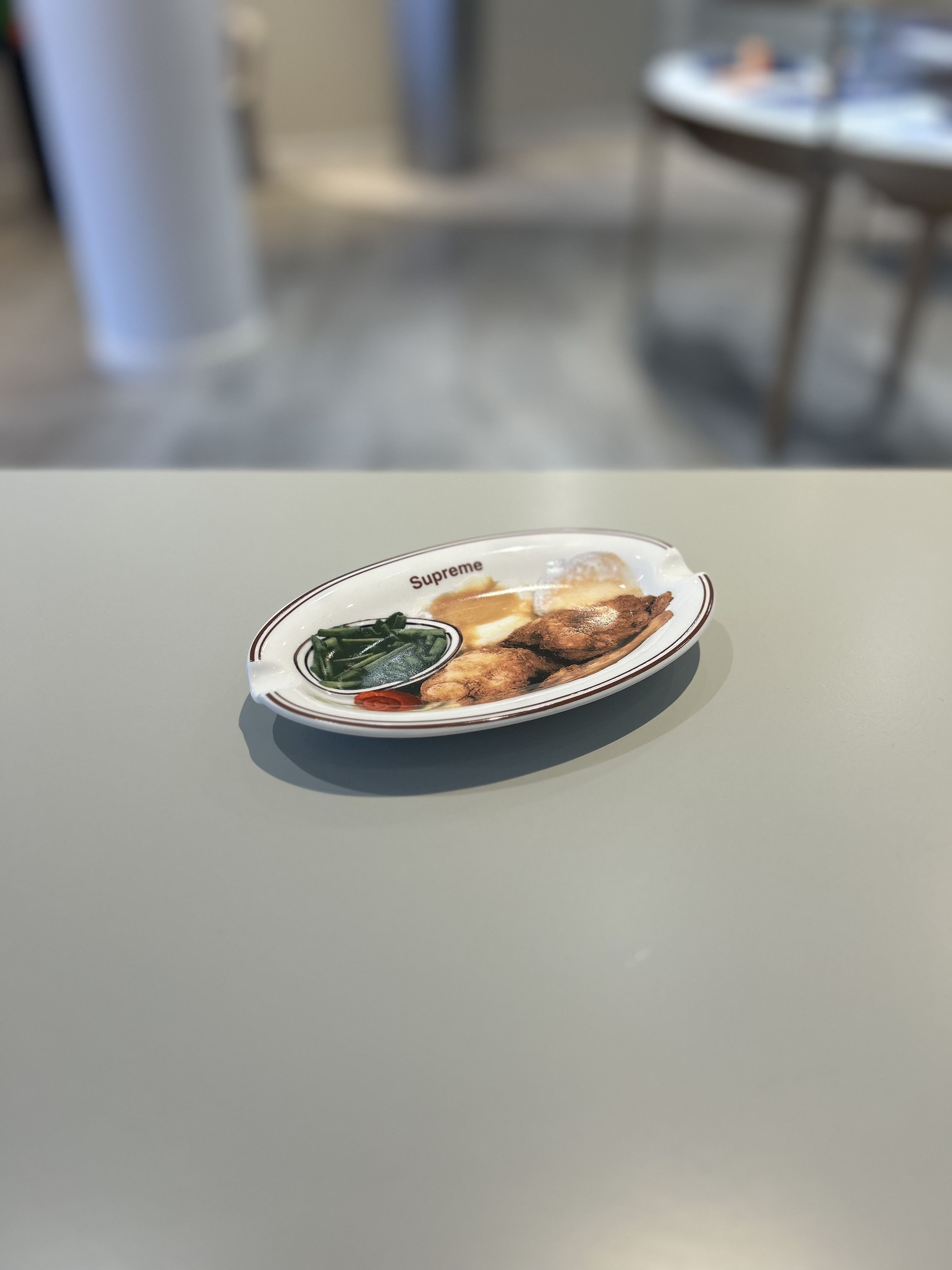 image of Supreme Chicken Dinner Plate in White, Men's