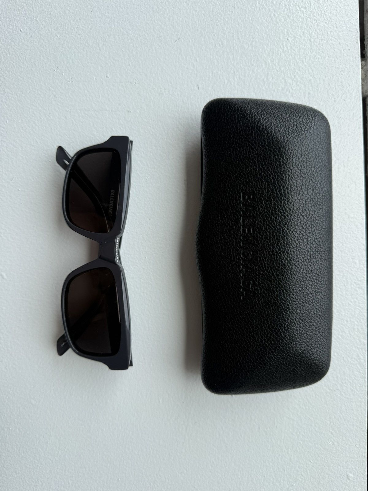 Balenciaga Balenciaga Gray Subglasses — Excellent Condition Size ONE SIZE - 2 Thumbnail