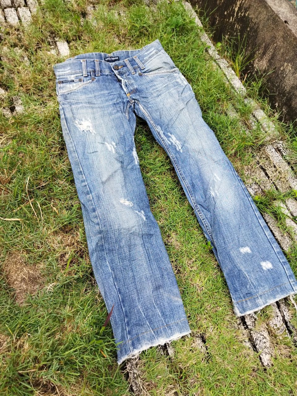 Dolce & Gabbana Vintage Dolce & Gabbana Distressed Look Jeans Size US 32 / EU 48 - 3 Thumbnail