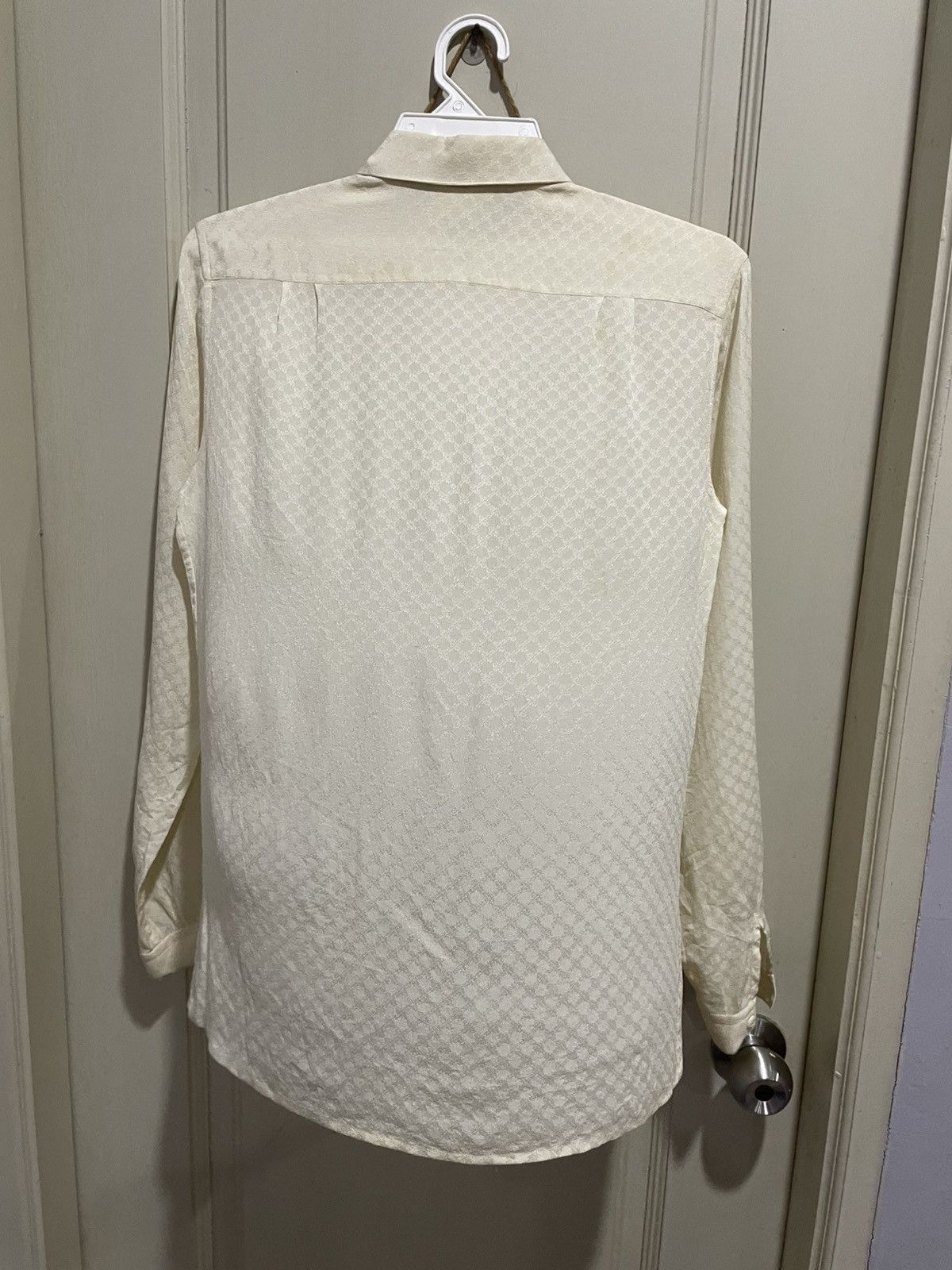 Salvatore Ferragamo VTG Salvatore Ferragamo Firenze 100% Silk Shirts Size M / US 6-8 / IT 42-44 - 23 Thumbnail