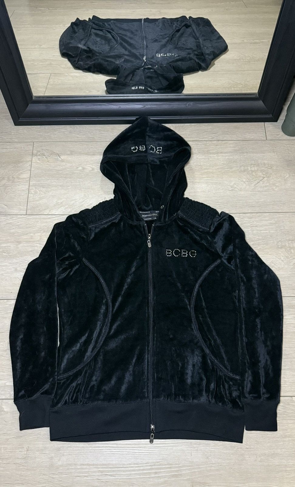 Bcbgmaxazria Y2K 2000s BCBG Rhinestone Velvet Track Suit Zip Up Hooded Size M / US 6-8 / IT 42-44 - 1 Thumbnail