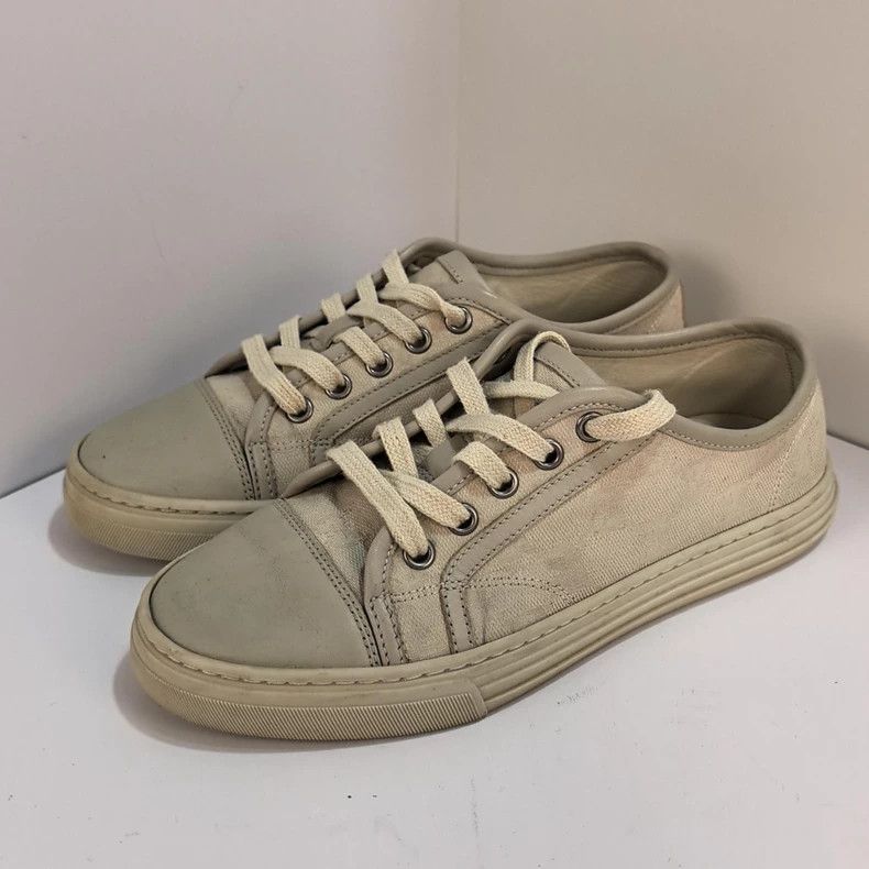Gucci Gucci Canvas Sneakers with Logo Pattern - dmc Size US 5 / EU 37 - 1 Thumbnail