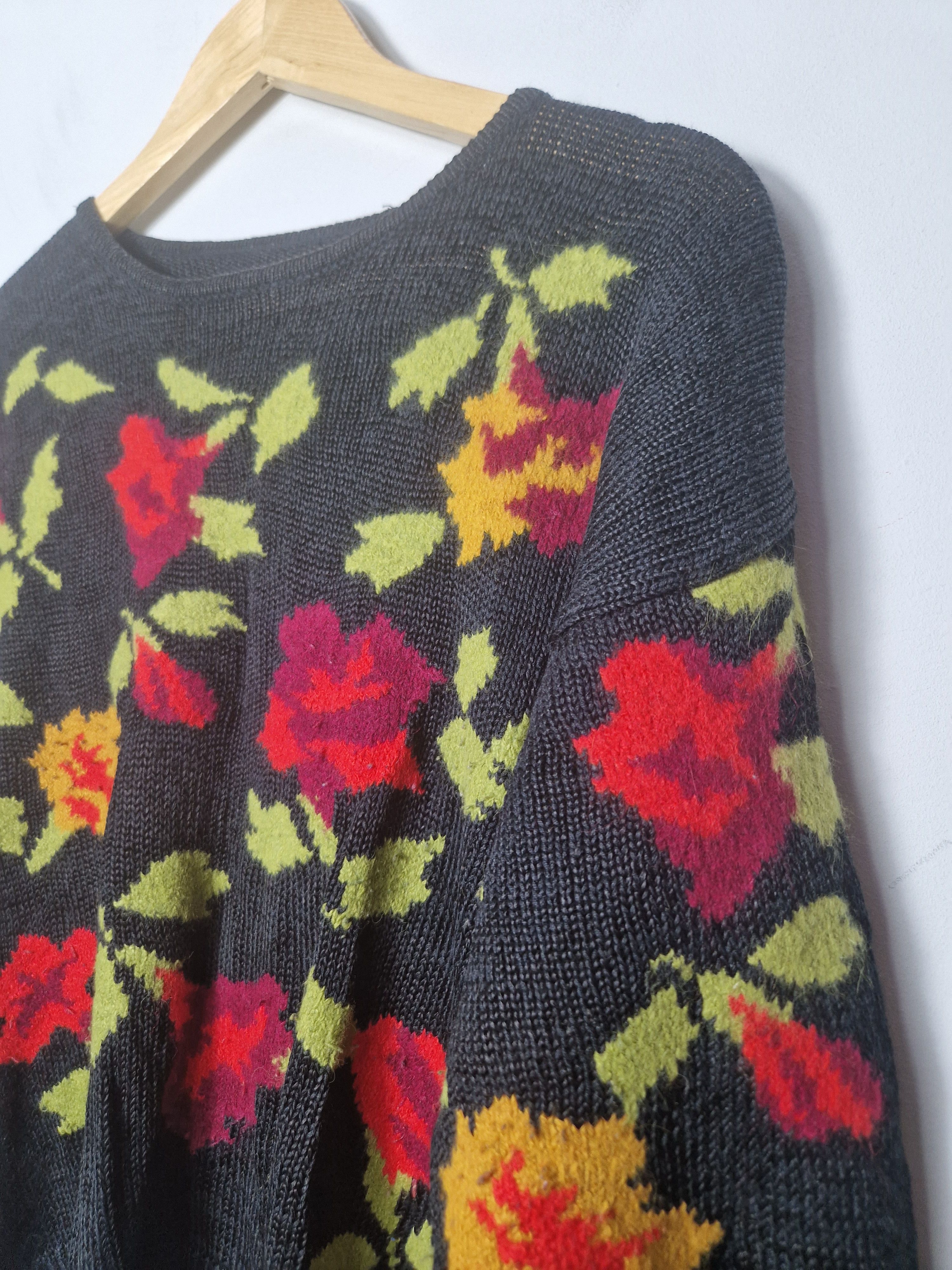 Other vintage floral sweater y2k goth whimsical grunge emo Size M / US 6-8 / IT 42-44 - 3 Thumbnail