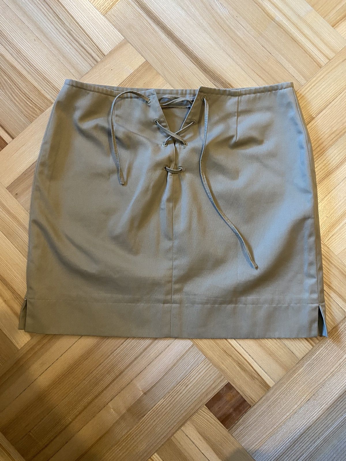 Miu Miu Miu Miu S/S1998 Skirt Size 27" / US 4 / IT 40 - 1 Thumbnail