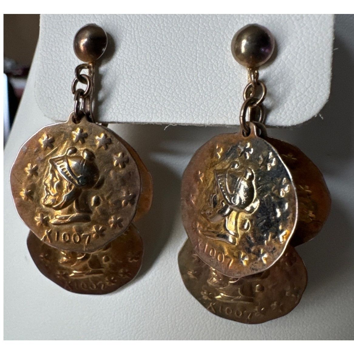 Vintage Vintage Dangling Coin X1007 Clip on Earrings Size ONE SIZE - 1 Thumbnail