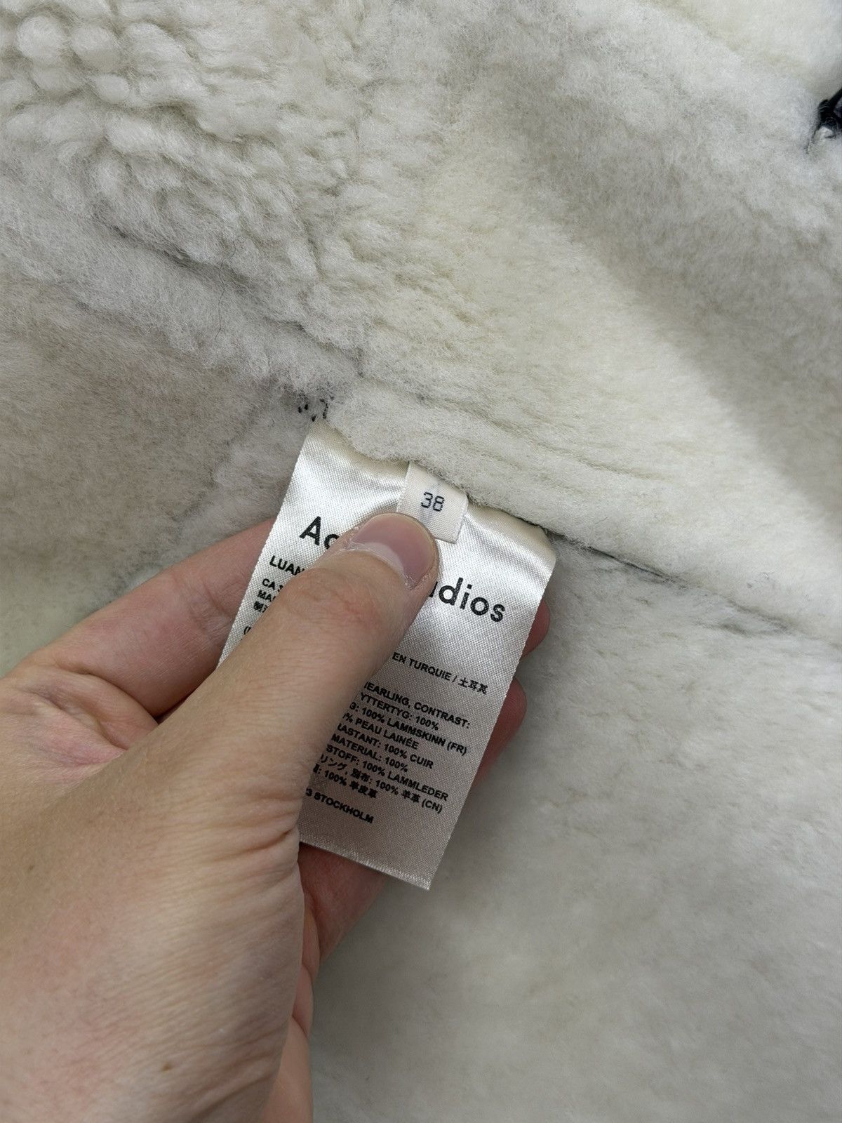 Acne Studios Acne Studios Luana Lamb Leather Shearling Coat Winter 2015 Size S / US 4 / IT 40 - 15 Thumbnail