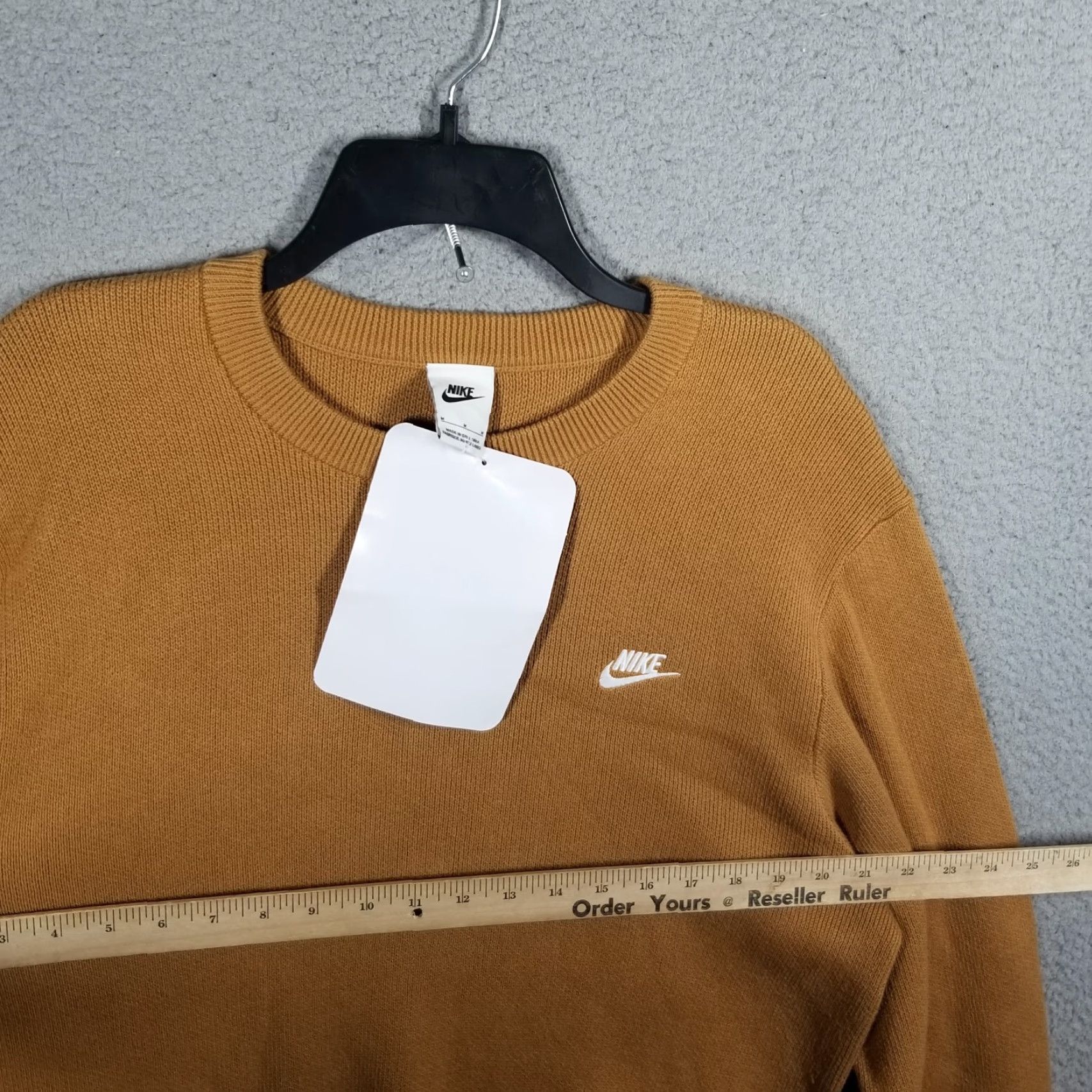 Nike Nike Club Men's Crew-Neck Sweater Medium FQ2912 Parachute Beige/White NEW Size US M / EU 48-50 / 2 - 5 Thumbnail