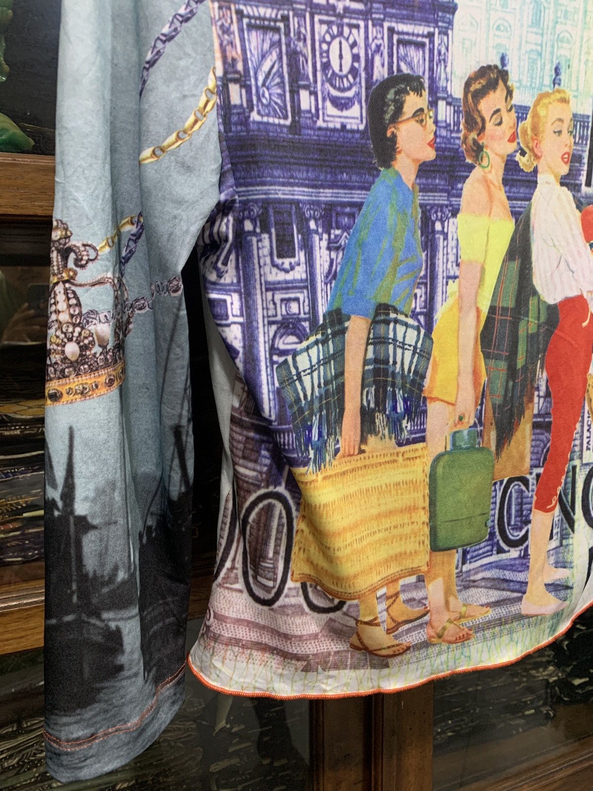 Vintage 🔥SOLD🔥Vintage Graphic Long Sleeve by Love Armour Made in USA Size M / US 6-8 / IT 42-44 - 6 Thumbnail