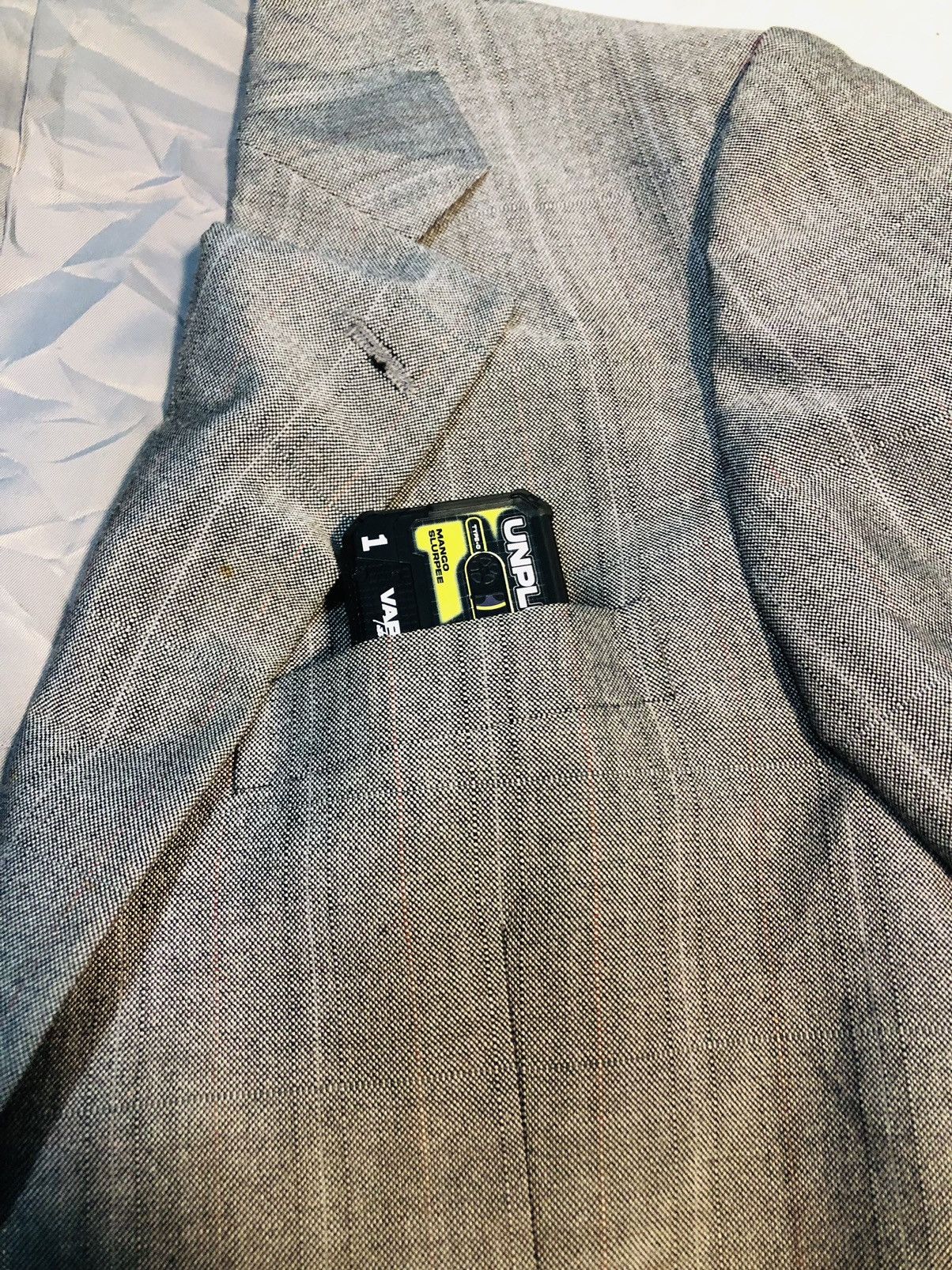 Burberry Burberry Coat Jacket (7) Size US XL / EU 56 / 4 - 8 Thumbnail