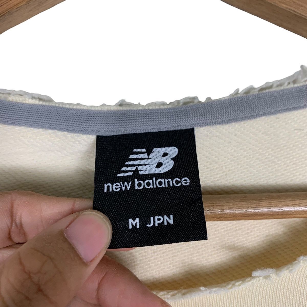 New Balance NEW BALANCE Sleeve Logo Sweatshirt #1653-C65 Size US M / EU 48-50 / 2 - 11 Thumbnail