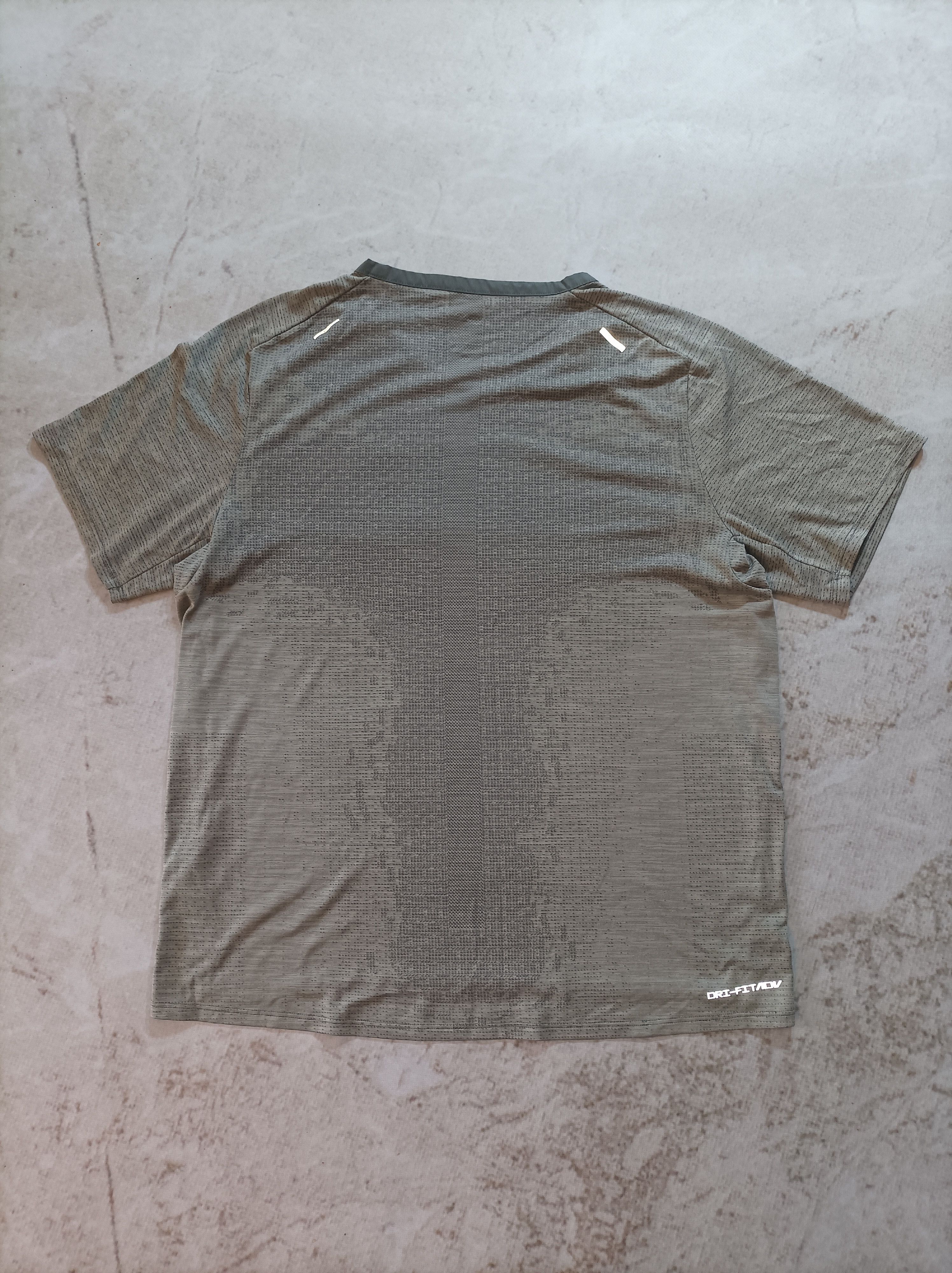 Nike Nike TechKnit Dri-FIT ADV Running Racing Track & Field Shirt Size US L / EU 52-54 / 3 - 4 Thumbnail