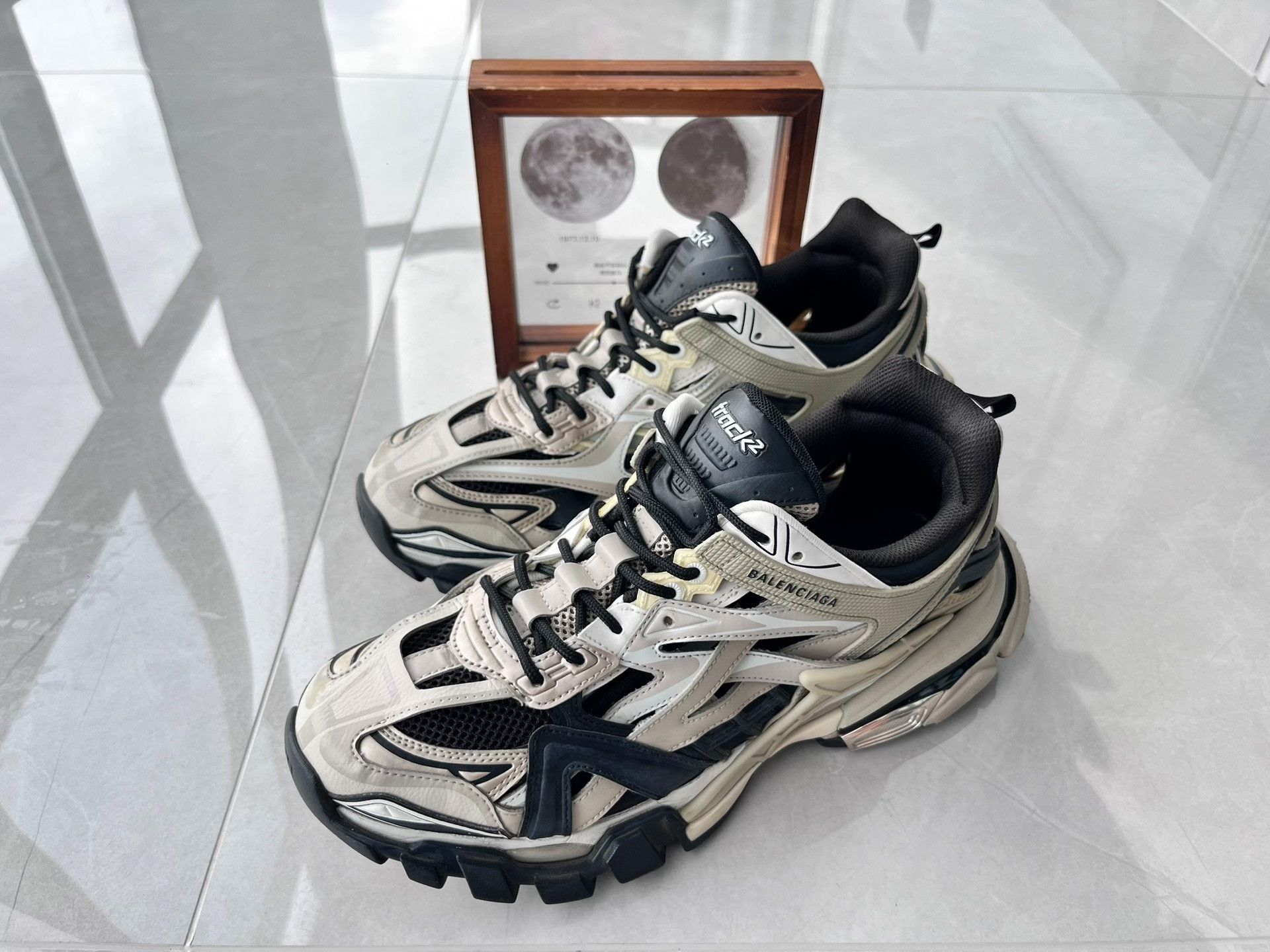Balenciaga Balenciaga Black Lowtop Sneakers 10 Men Size US 10 / EU 43 - 1 Thumbnail