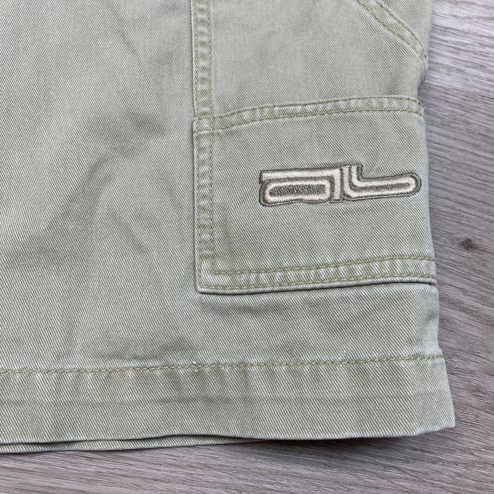 Vintage Vintage On the Brink OTB 10" Shorts Men's 32 Skater Y2K Size US 32 / EU 48 - 4 Thumbnail