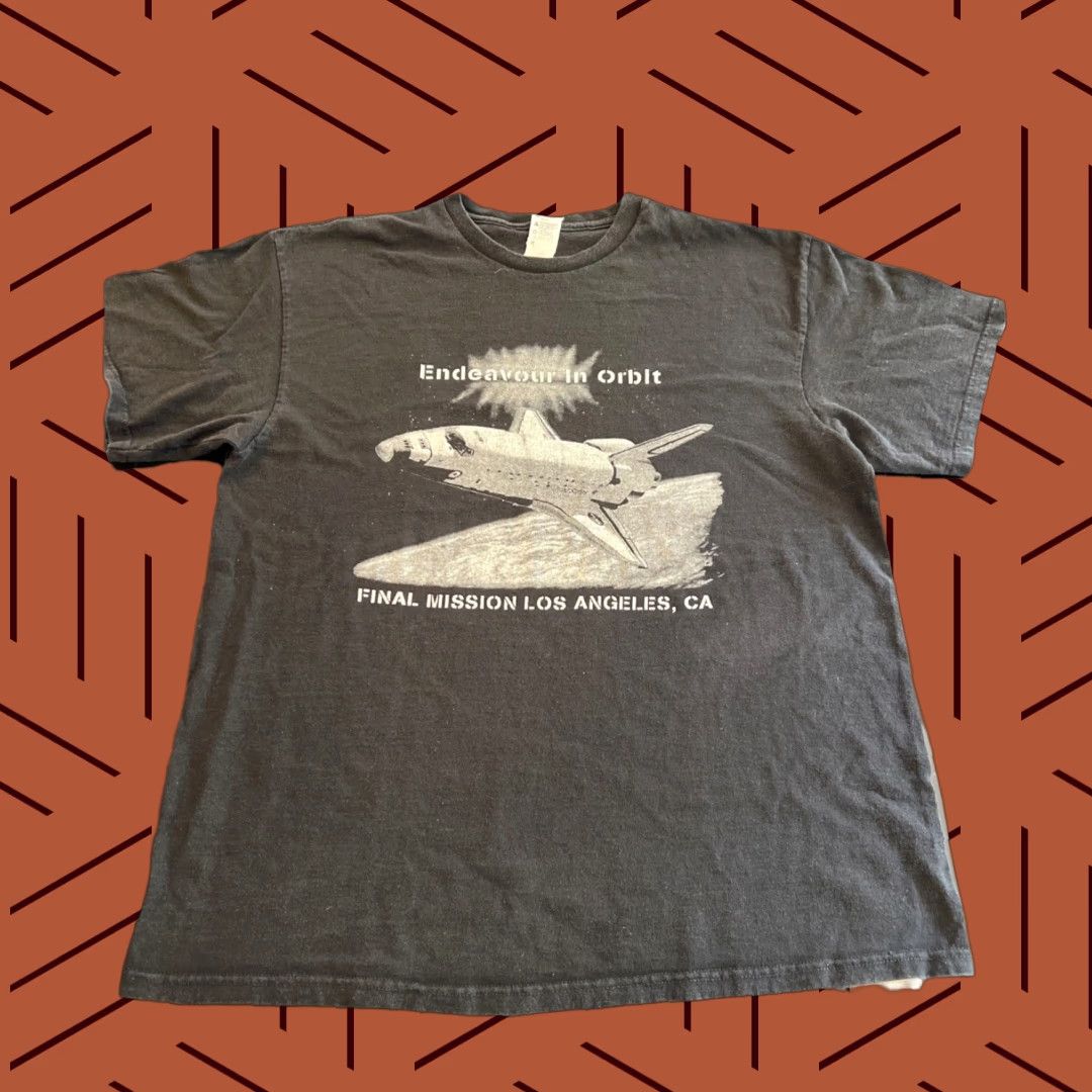 NASA VINTAGE NASA Shirt XL Black Endeavour Orbit Final Mission Los Angeles CA Space Shuttle 80s 90s California Space Mens Size US XL / EU 56 / 4 - 1 Thumbnail