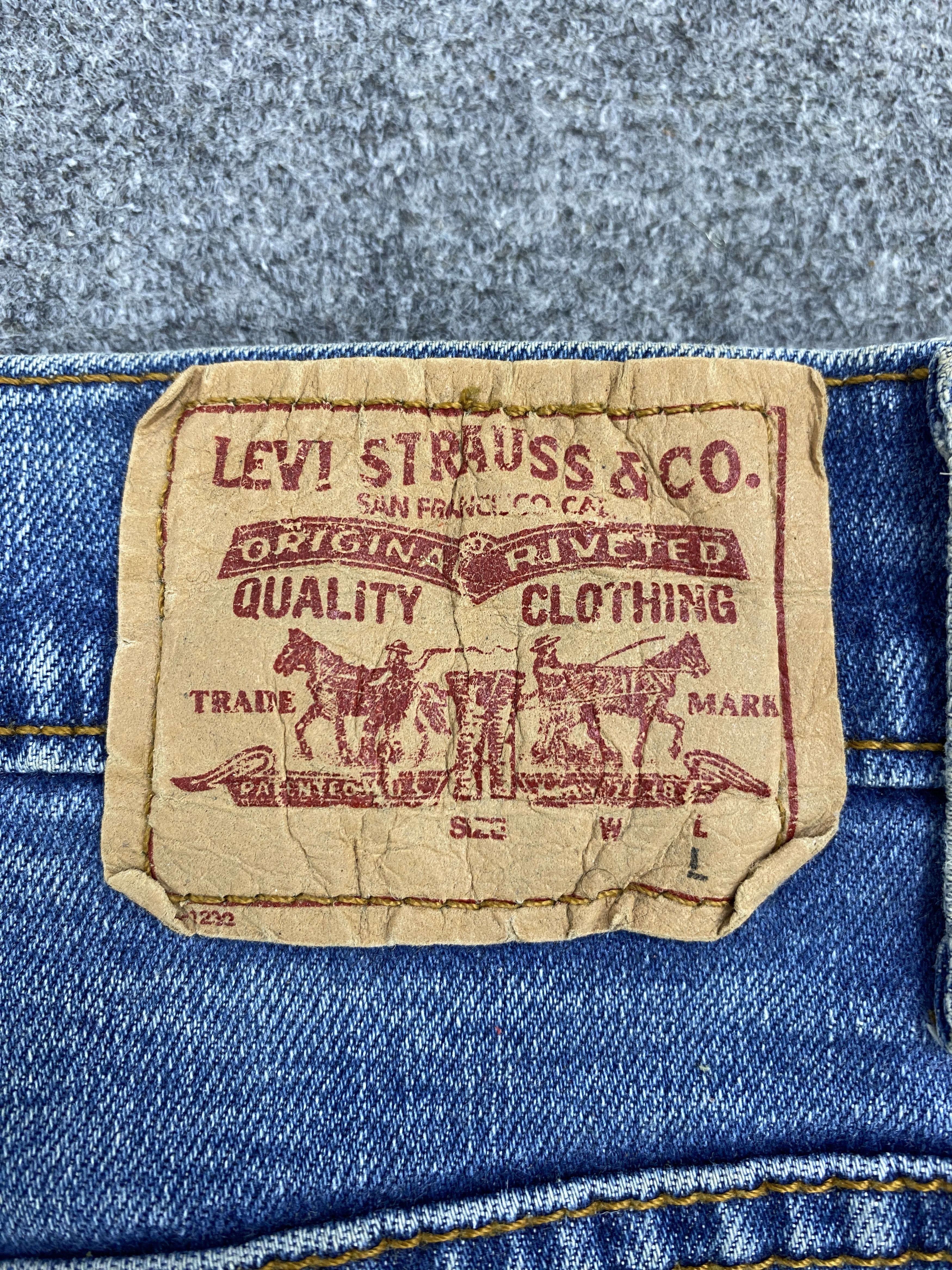 Levi's Vintage Levis 550 Flared Bootcut Faded Blue Jeans S0036 Size US 32 / EU 48 - 7 Thumbnail
