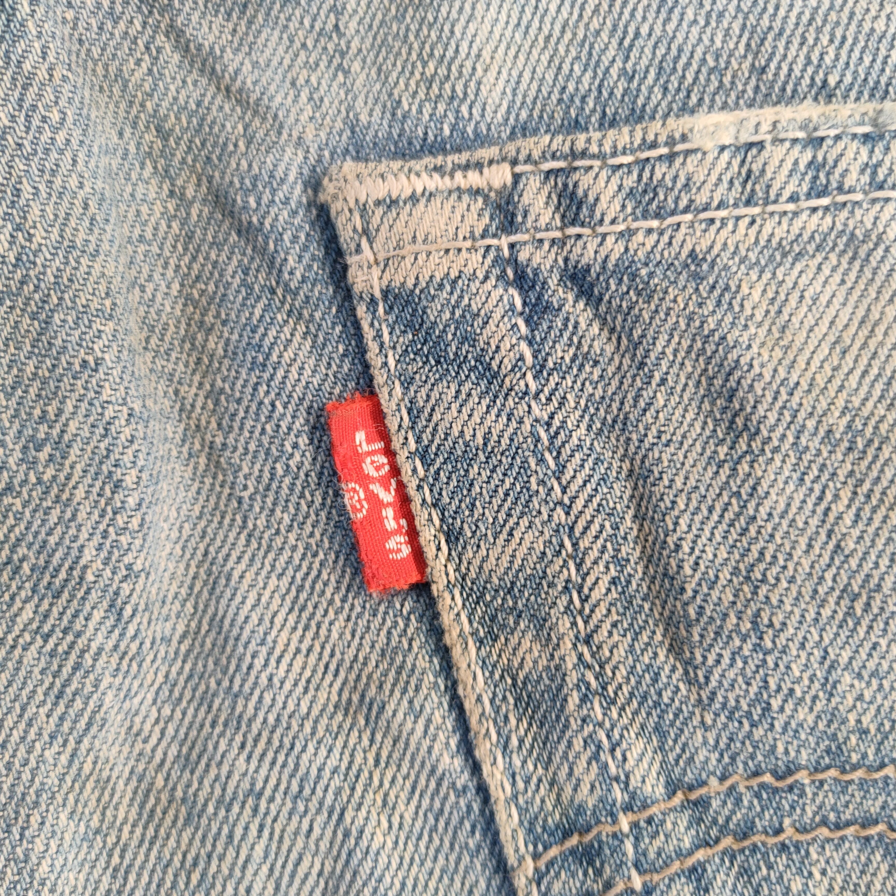 Jean × Levi's × Vintage W33 VINTAGE LEVI'S 501 RIPPED DISTRESSED FADED JEANS PANTS Size US 33 - 13 Thumbnail