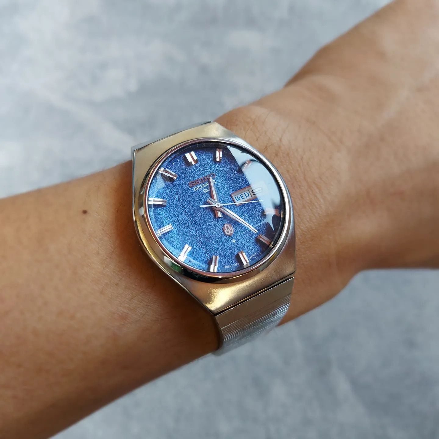 Seiko × Vintage 💥 Vintage 70s Seiko QZ Blue Sand Dial Size ONE SIZE - 1 Thumbnail