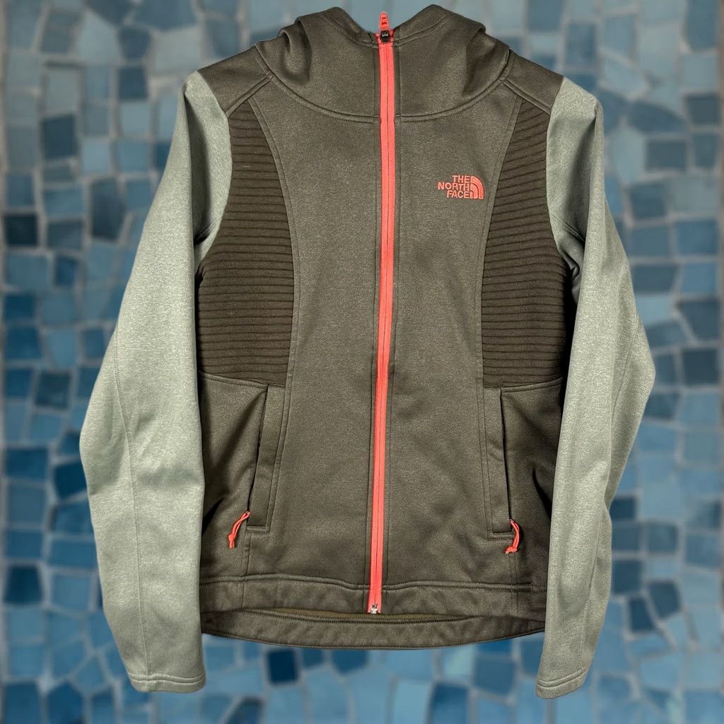 The North Face VINTAGE The North Face Hoodie Womens XS Raschel Fleece Jacket Sweatshirt Full Zip Green Size XS / US 0-2 / IT 36-38 - 1 Thumbnail
