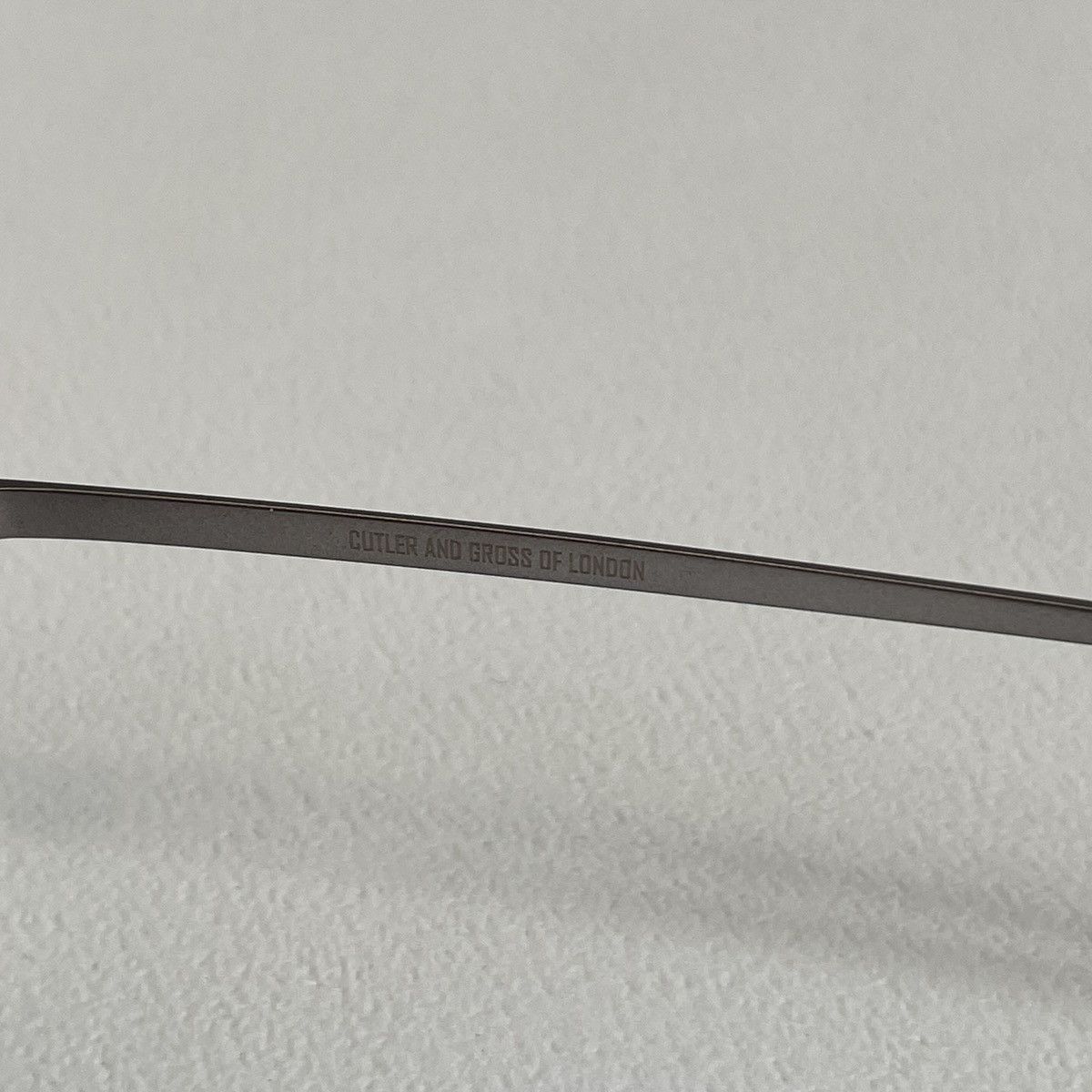 Cutler and Gross Gunmetal Silver Round Lens Sunglasses Size ONE SIZE - 13 Thumbnail