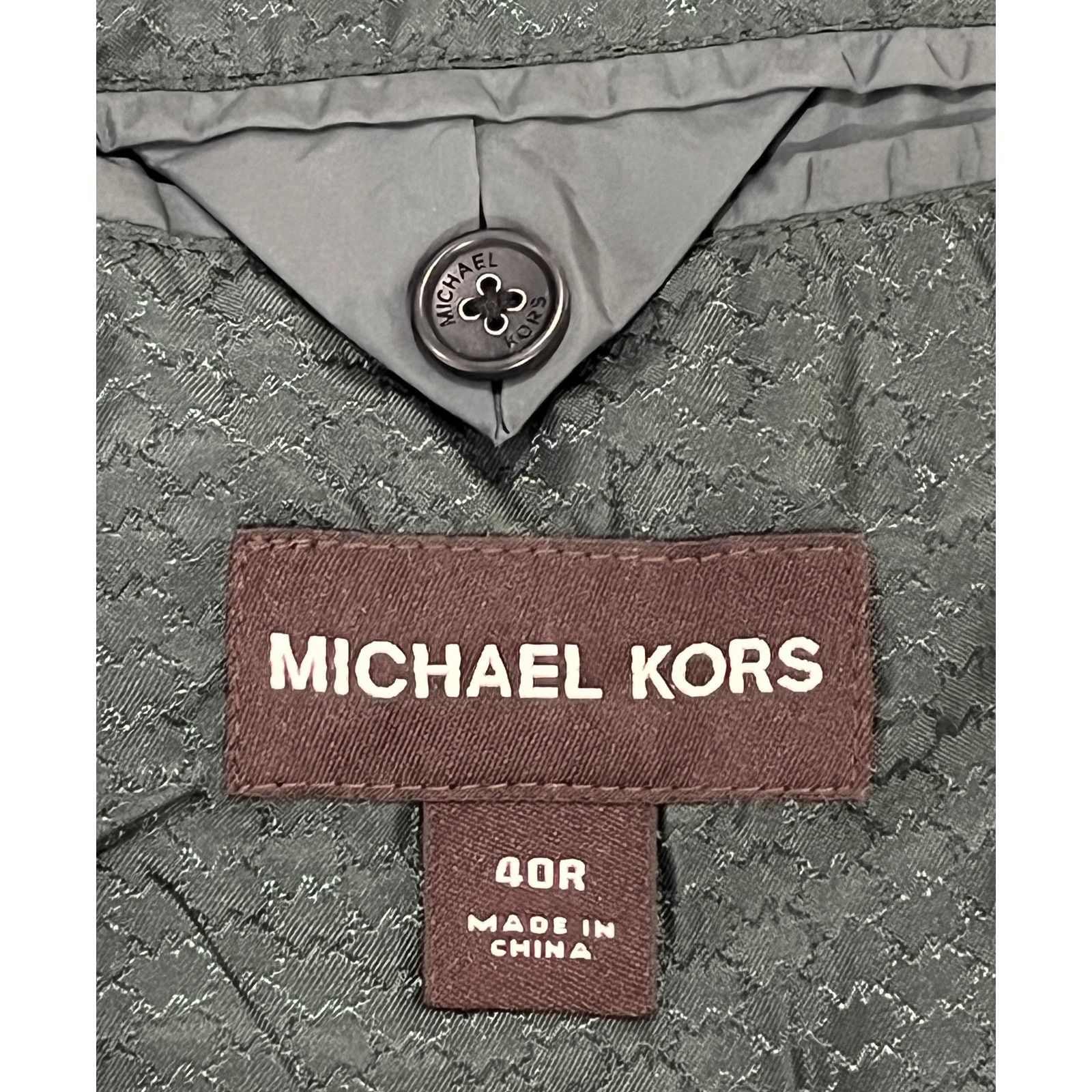 Michael Kors *R49 MICHAEL KORS Men's Quilted Puffer Jacket Gray 40R Size US XXS / EU 40 - 7 Thumbnail