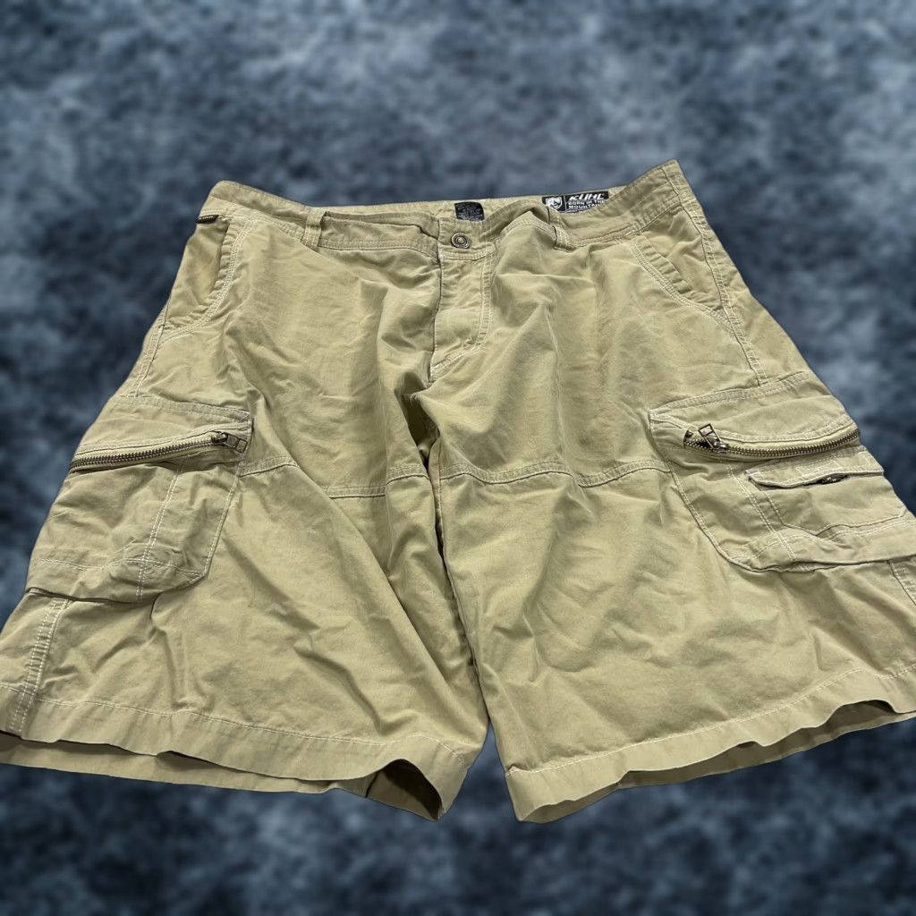 Vintage Kuhl Cargo Shorts Mens 38 Beige Relaxed Fit Canvas 12 In Inseam Casual Travel Summer Pocketed Size US 38 / EU 54 - 1 Thumbnail