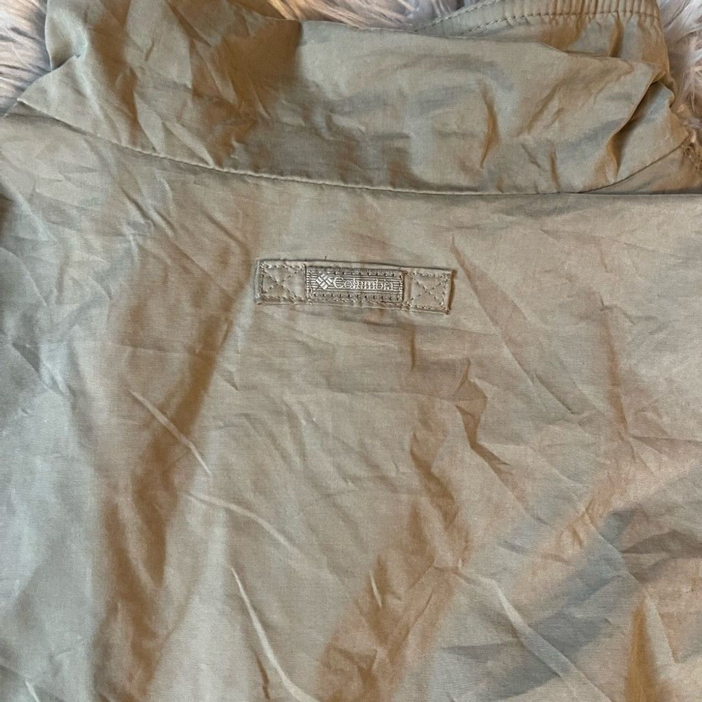 Columbia Columbia Tan Windbreaker Jacket heavyweight Durable size XL Size US XL / EU 56 / 4 - 5 Thumbnail