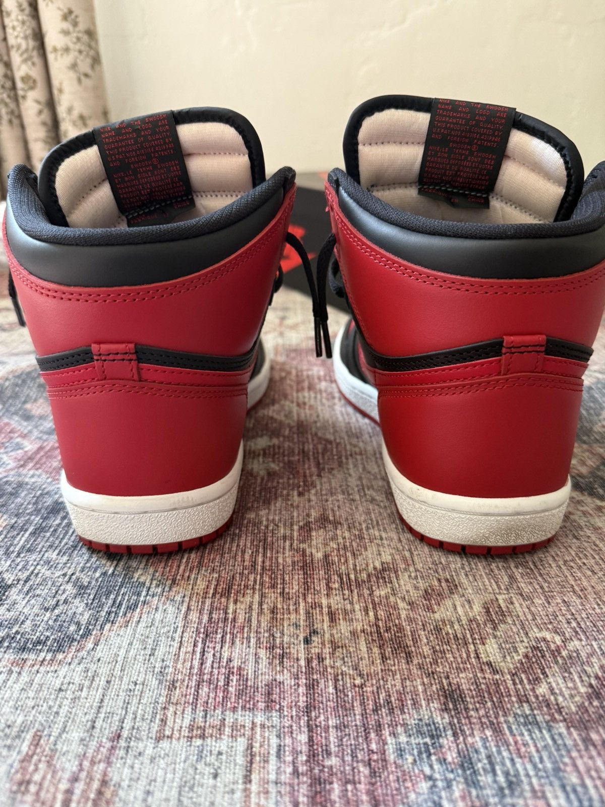 Nike Jordan 1 High 85 Bred Size US 9 / EU 42 - 4 Thumbnail