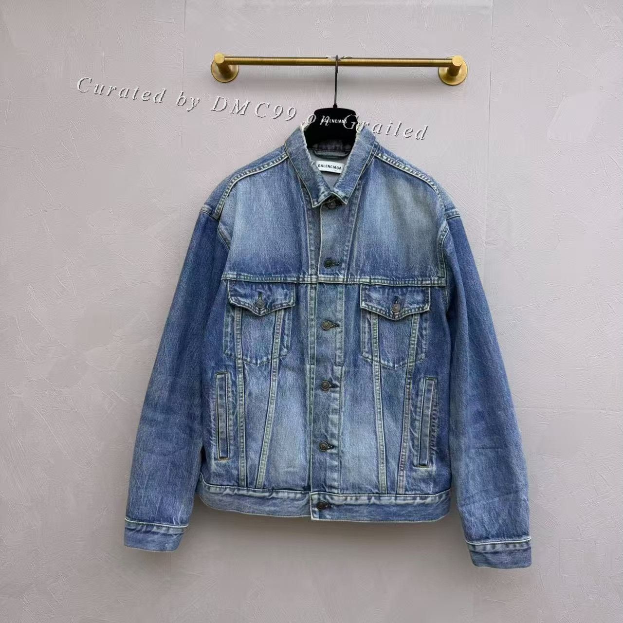 Balenciaga Balenciaga Distressed Logo Denim Jacket Size XXS / US 00 / IT 34 - 1 Thumbnail