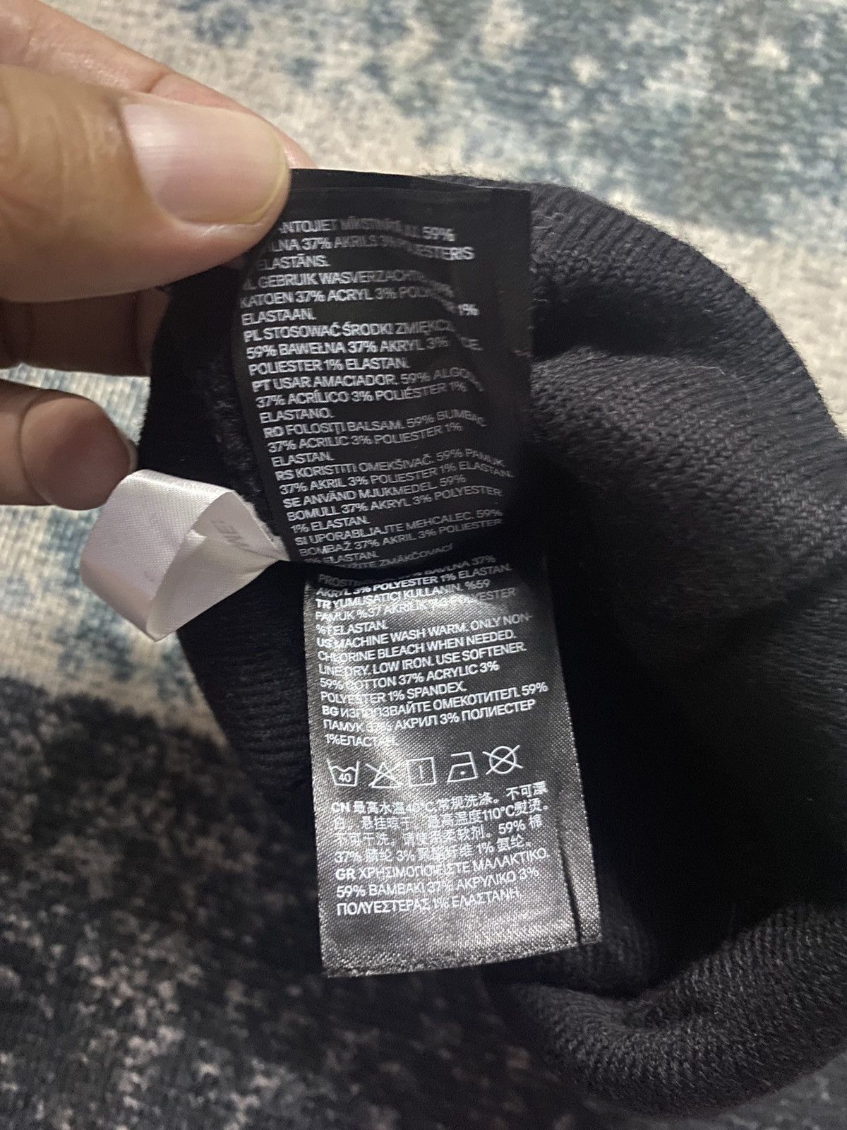 Japanese Brand H&M Skulls Beanie Size ONE SIZE - 5 Thumbnail