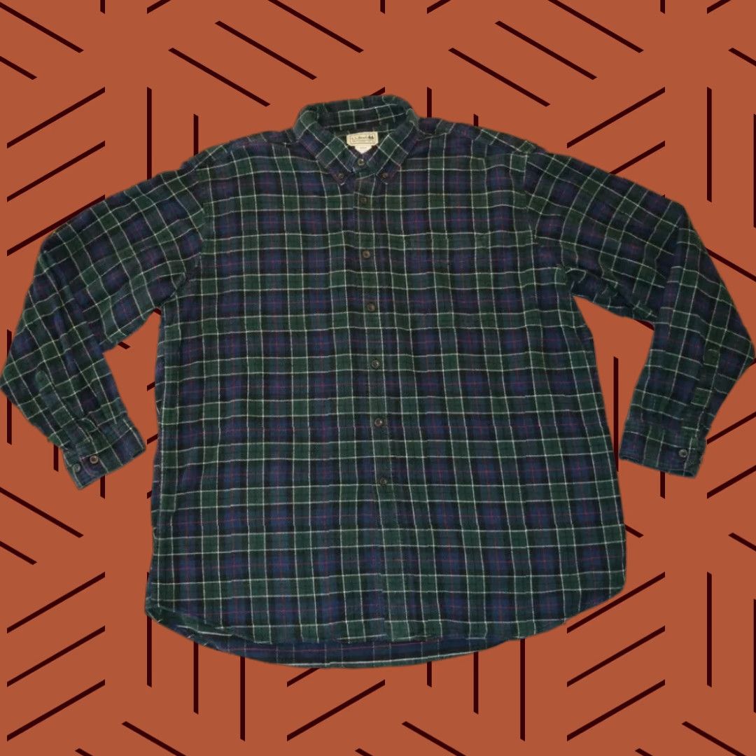 Vintage LL BEAN Mens Shirt Flannel Button-Up Plaid Long Sleeve Dark Green Blue Red XL Outdoors Size US XL / EU 56 / 4 - 1 Thumbnail