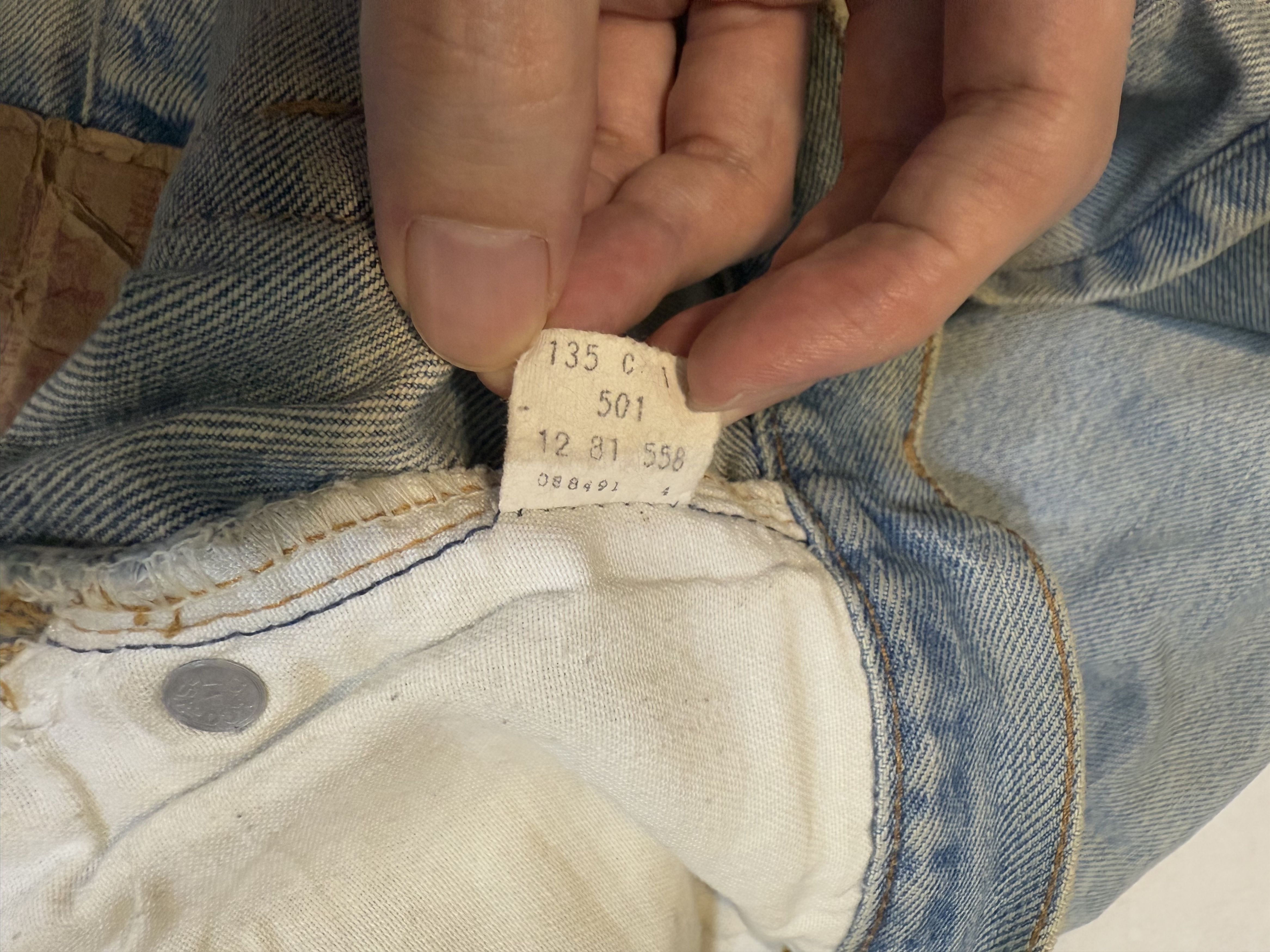 Vintage Vintage 80s Levi's 501 Selvedge Made in USA Thrashed Dirty Size US 28 / EU 44 - 5 Thumbnail