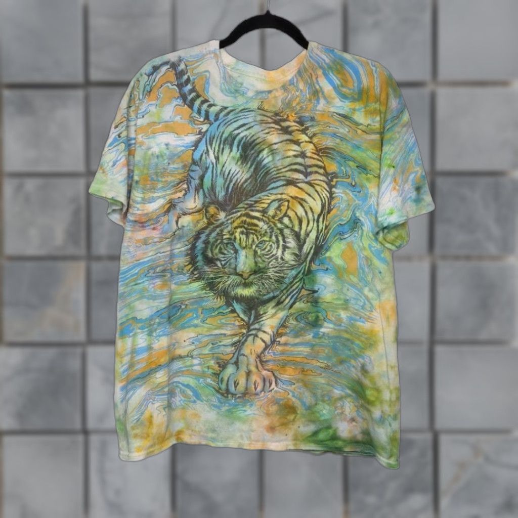 Liquid Blue Liquid Blue Tiger Tie Dye Shirt Large L Unisex Adults Blue 2017 Y2K Nature Earth Art Classic Size US L / EU 52-54 / 3 - 1 Thumbnail