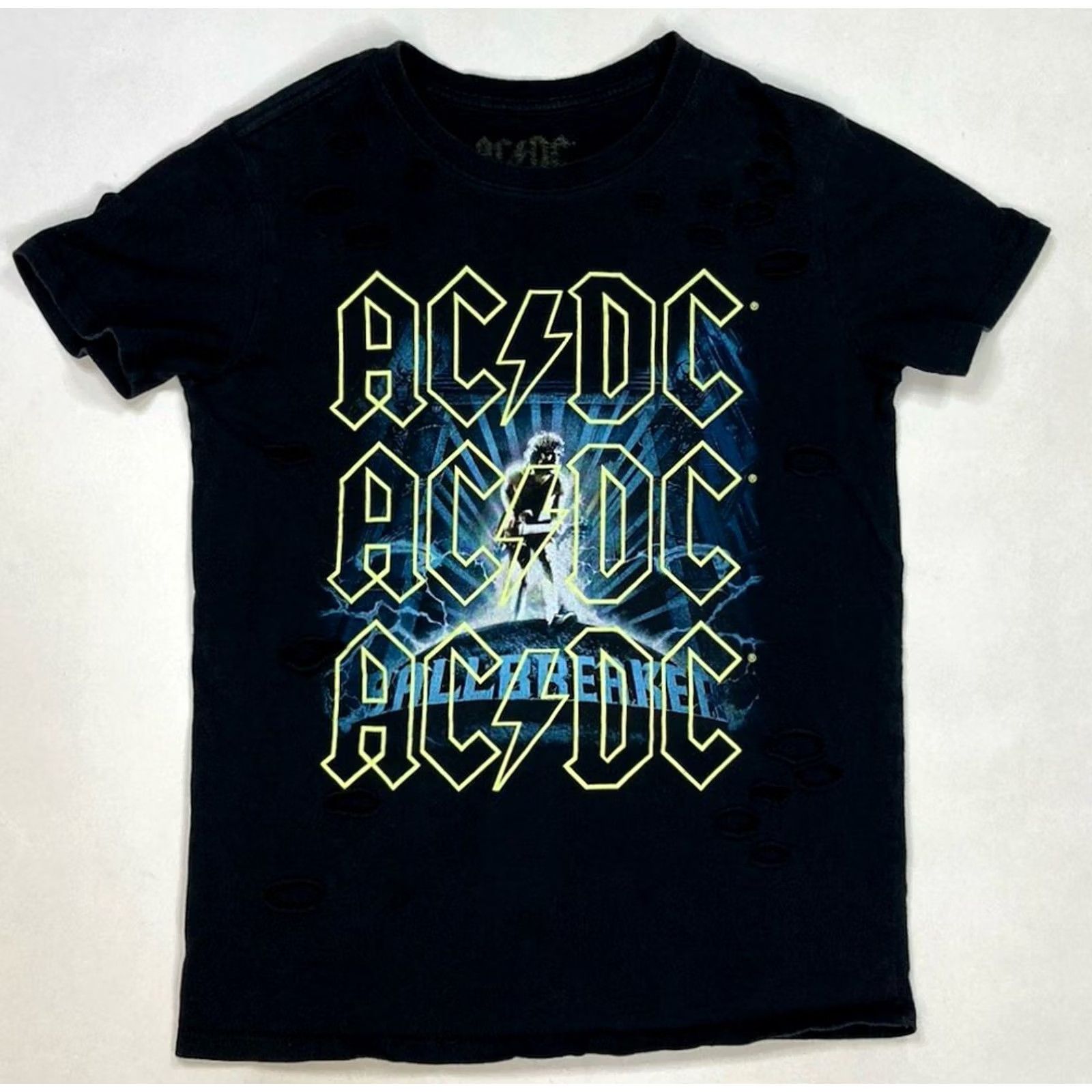 Vintage ACDC Ballbreaker World Tour 1996 Graphic T-shirt Music Distressed Women Small Size S / US 4 / IT 40 - 2 Thumbnail