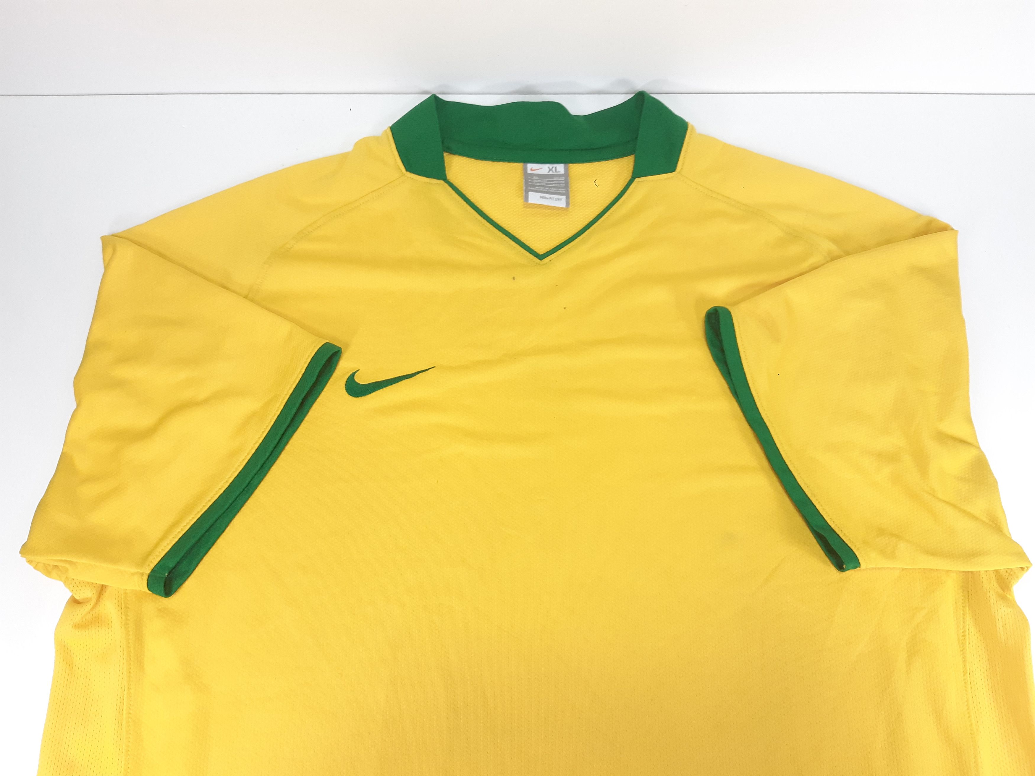 Nike Vintage NIKE BRASIL Jersey made in Thailand size XL Size US XL / EU 56 / 4 - 3 Thumbnail
